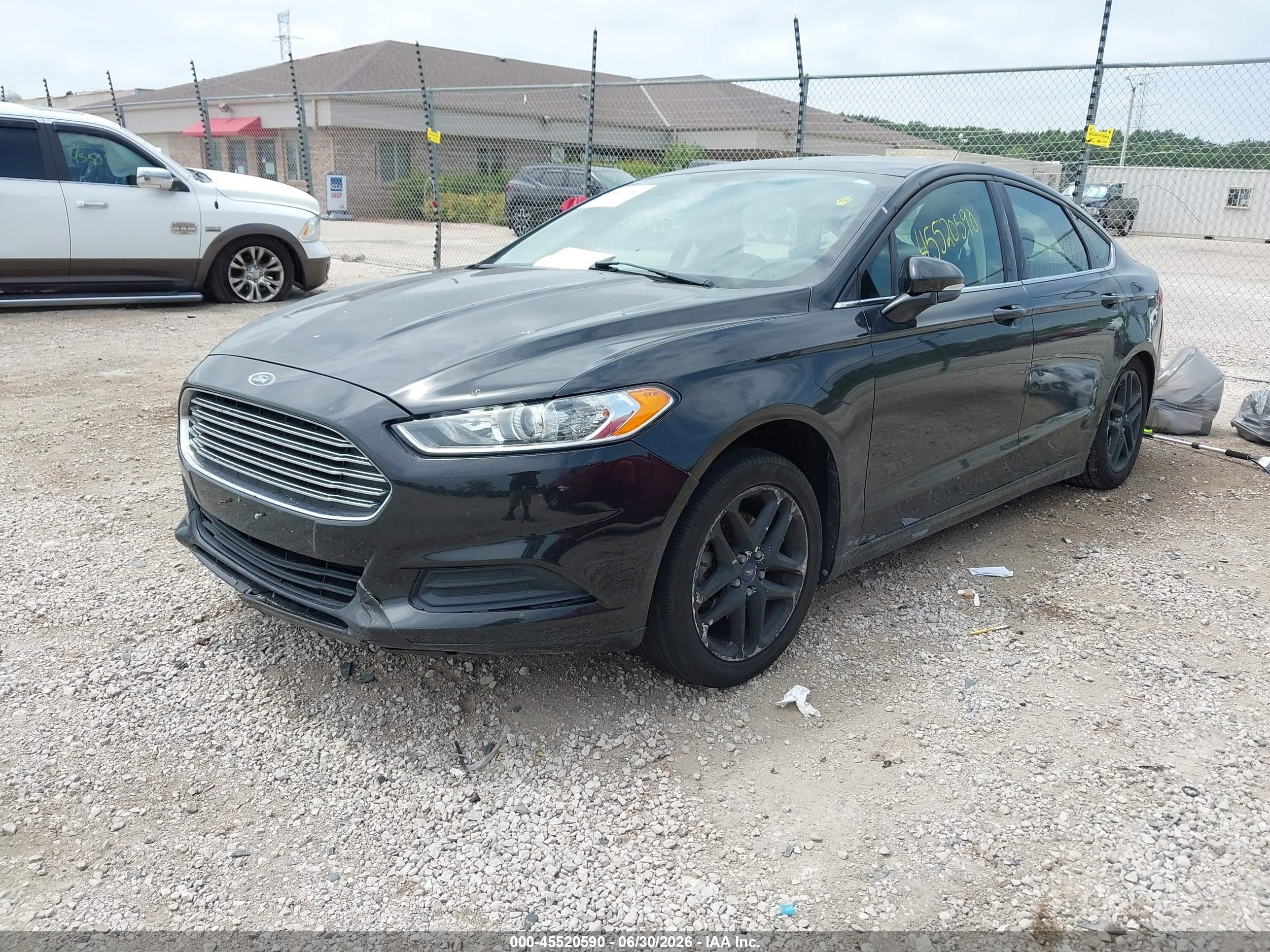 2014 Ford Fusion Se Черный vin: 3FA6P0H77ER277961