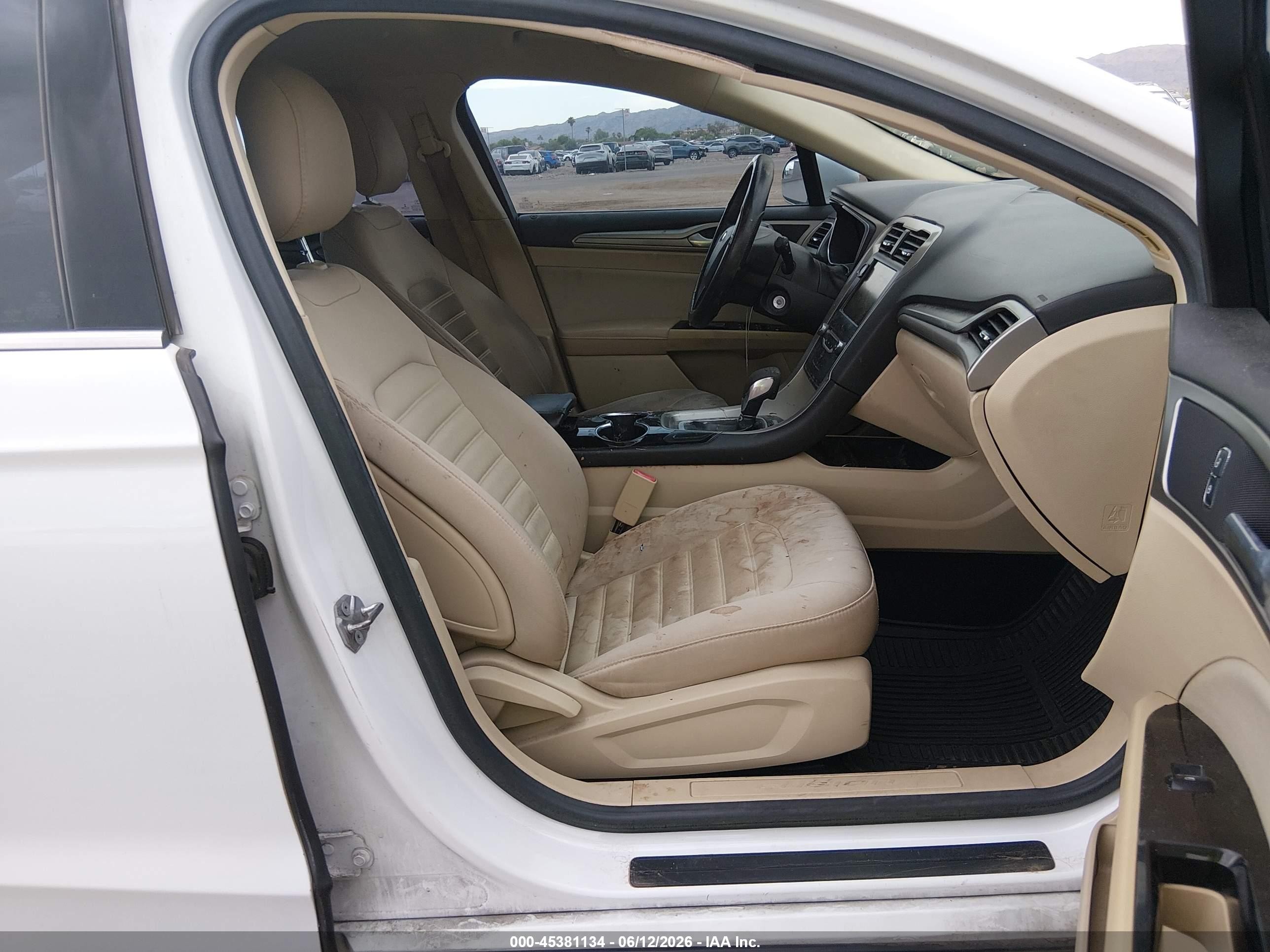 2014 Ford Fusion Se White vin: 3FA6P0H77ER359088