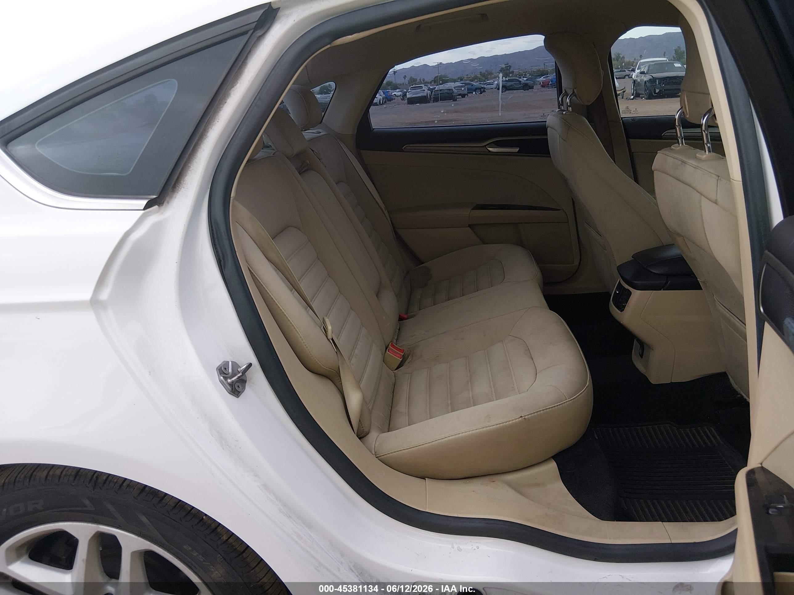 2014 Ford Fusion Se White vin: 3FA6P0H77ER359088