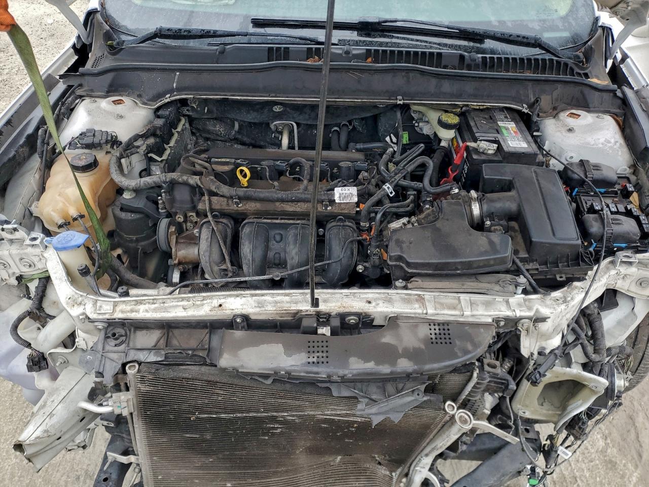 2015 Ford Fusion Se Белый vin: 3FA6P0H77FR123879