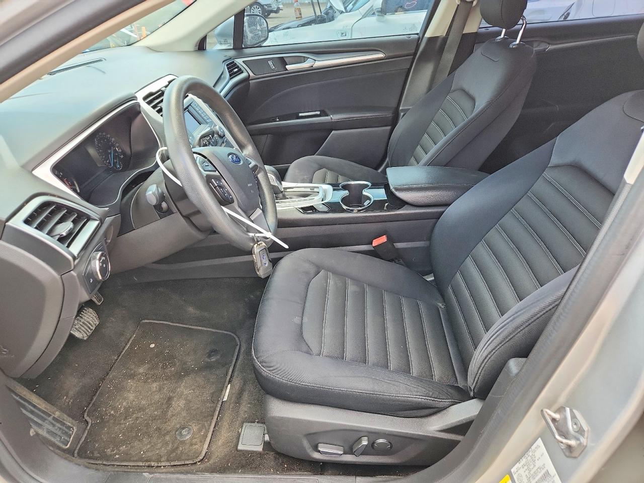 2015 Ford Fusion Se Silver vin: 3FA6P0H77FR147938