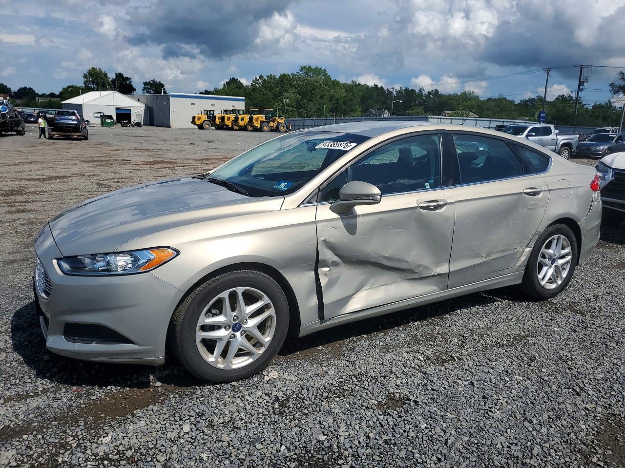 2015 Ford Fusion Se Beige vin: 3FA6P0H77FR188408