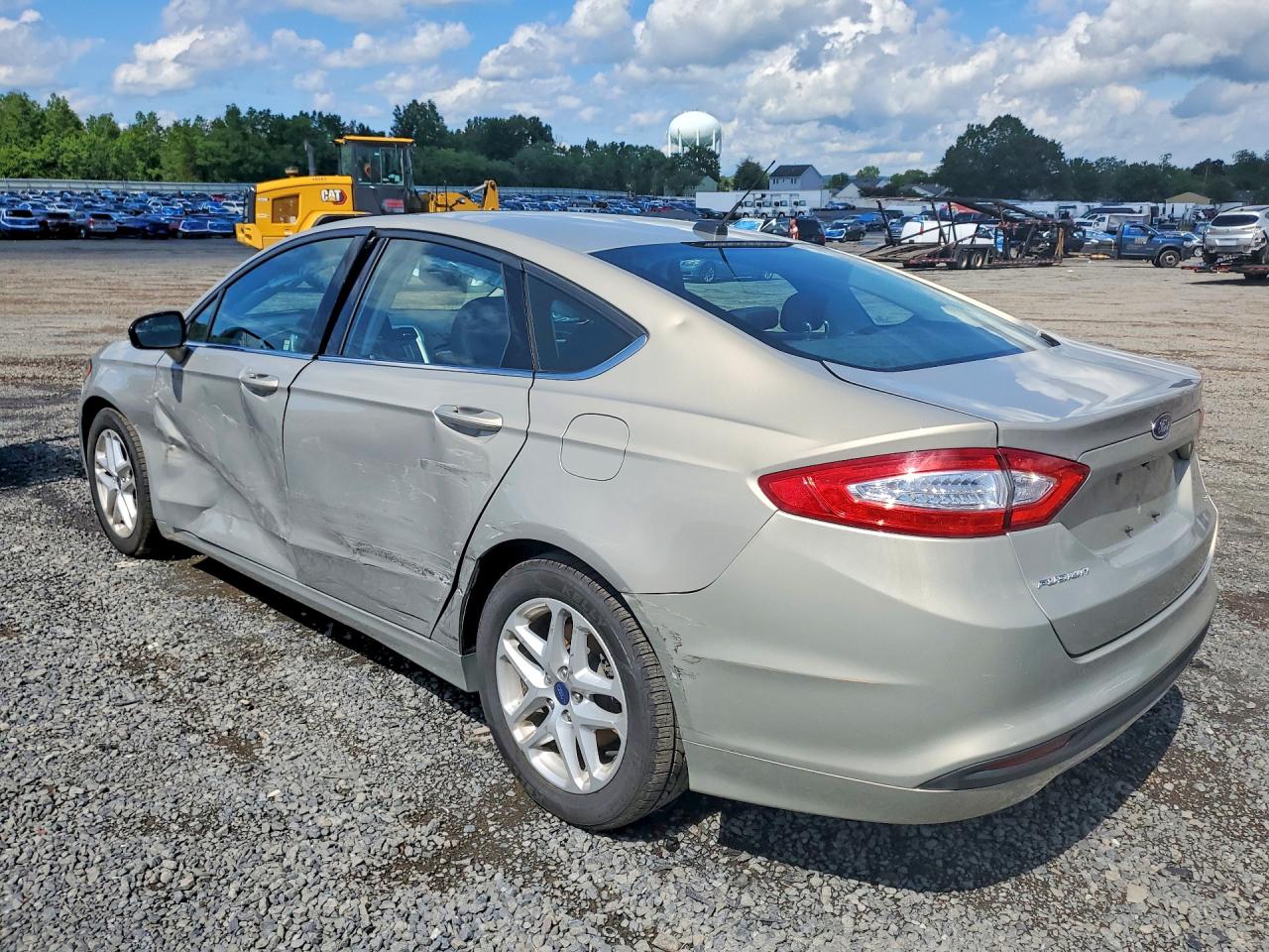 2015 Ford Fusion Se Beige vin: 3FA6P0H77FR188408