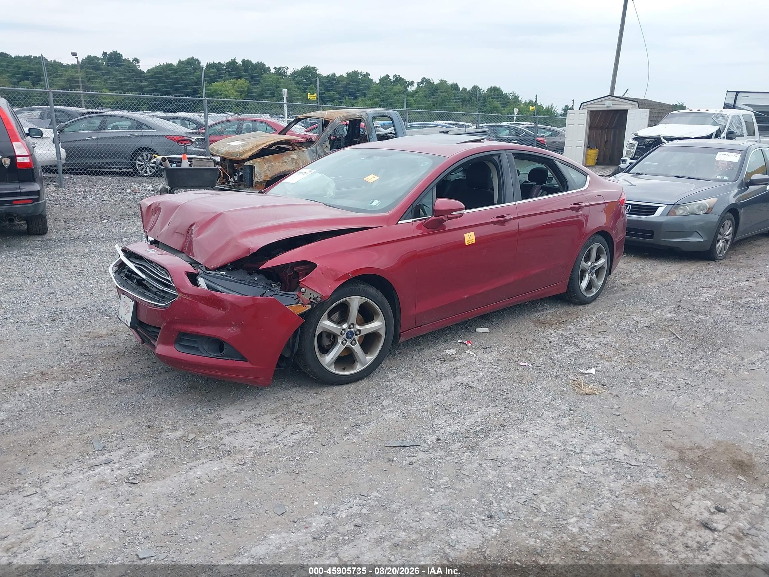 2015 Ford Fusion Se Красный vin: 3FA6P0H77FR190630