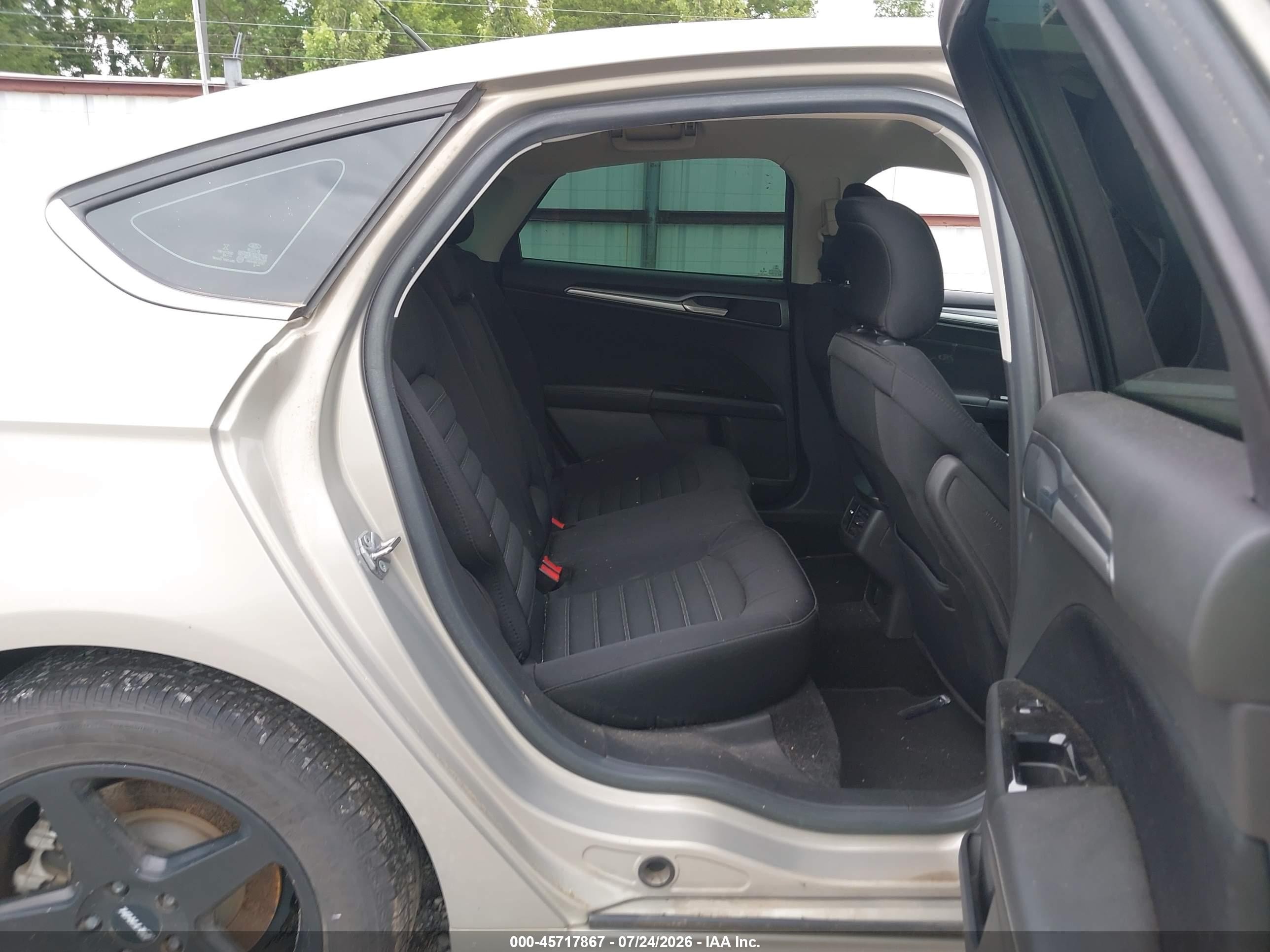 2015 Ford Fusion Se Gold vin: 3FA6P0H77FR193785