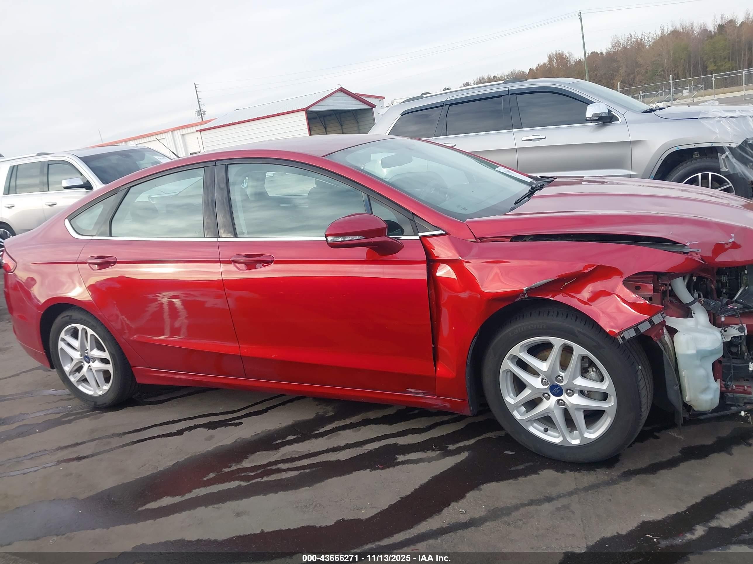 2015 Ford Fusion Se Red vin: 3FA6P0H77FR231225