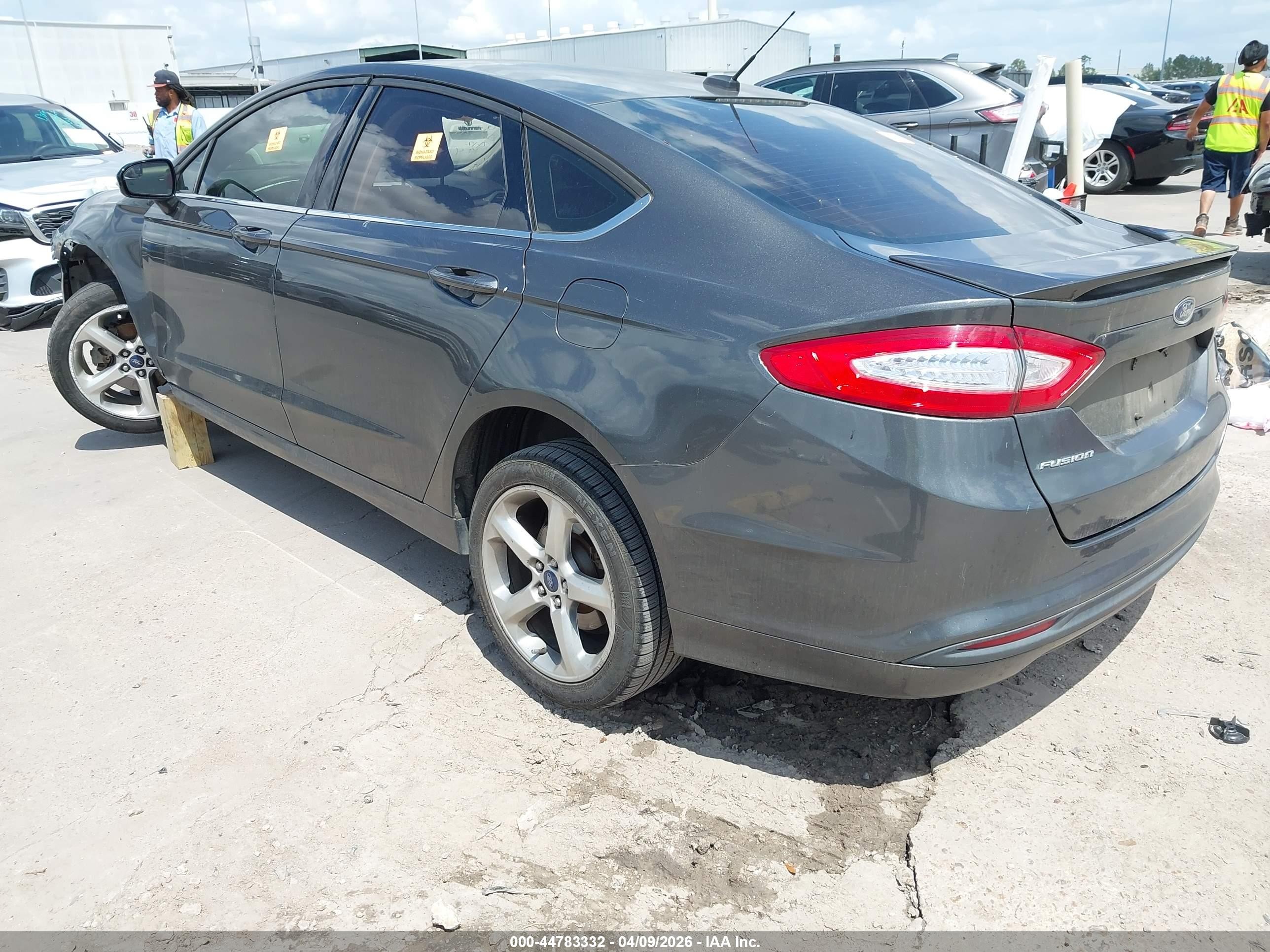 2015 Ford Fusion Se Серый vin: 3FA6P0H77FR263639
