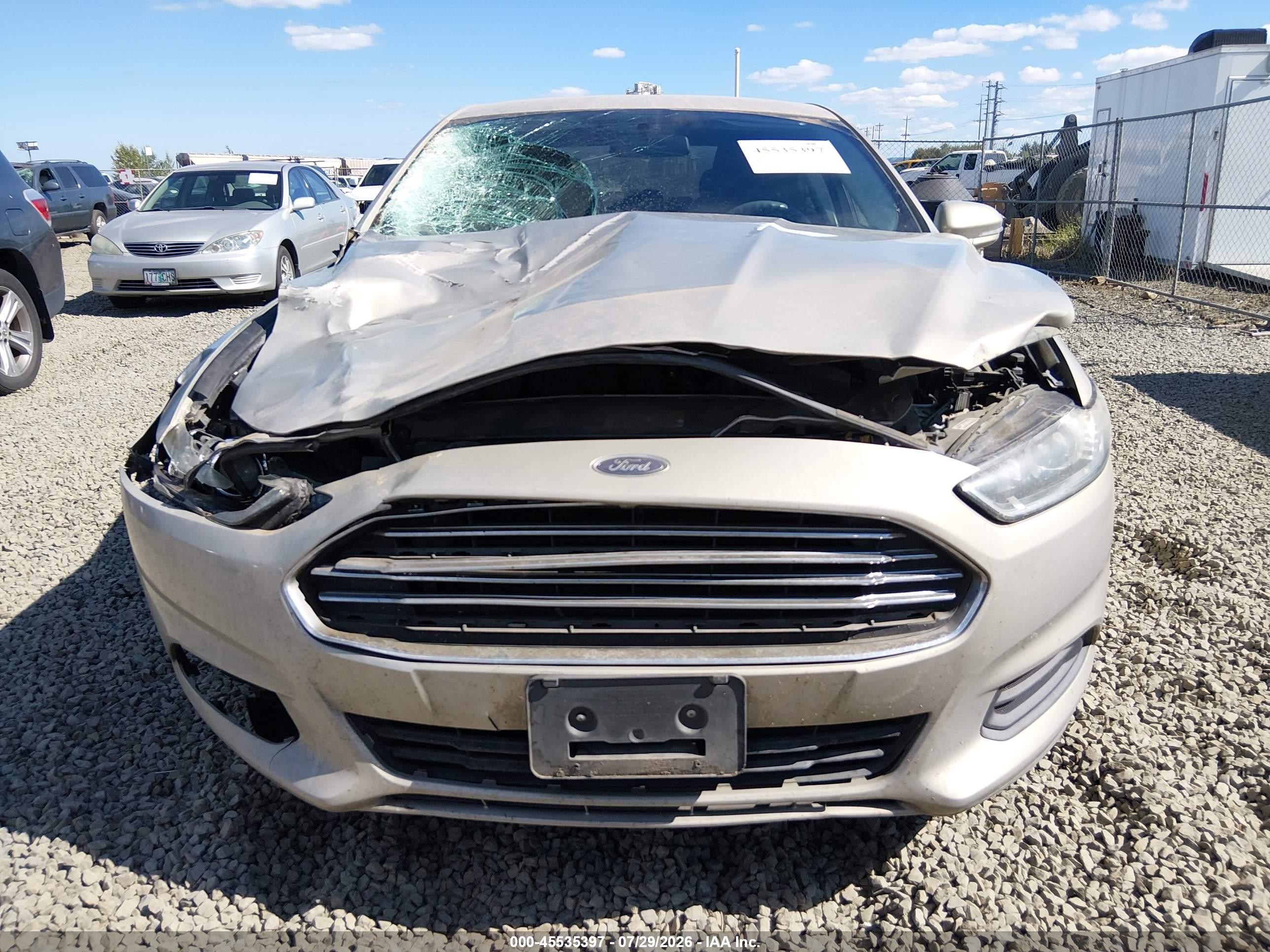 2015 Ford Fusion Se Silver vin: 3FA6P0H77FR269666