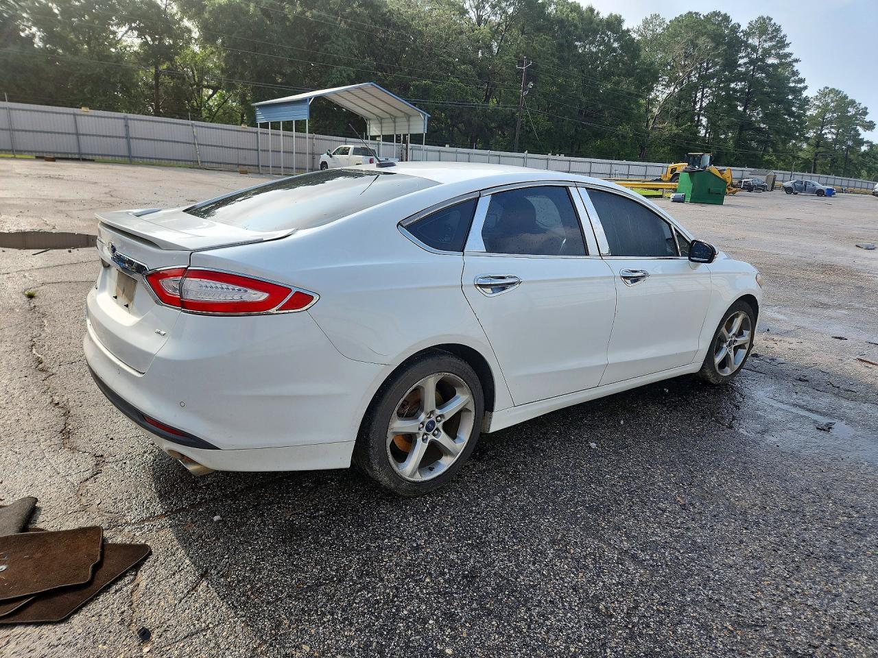 2015 Ford Fusion Se Белый vin: 3FA6P0H77FR291487