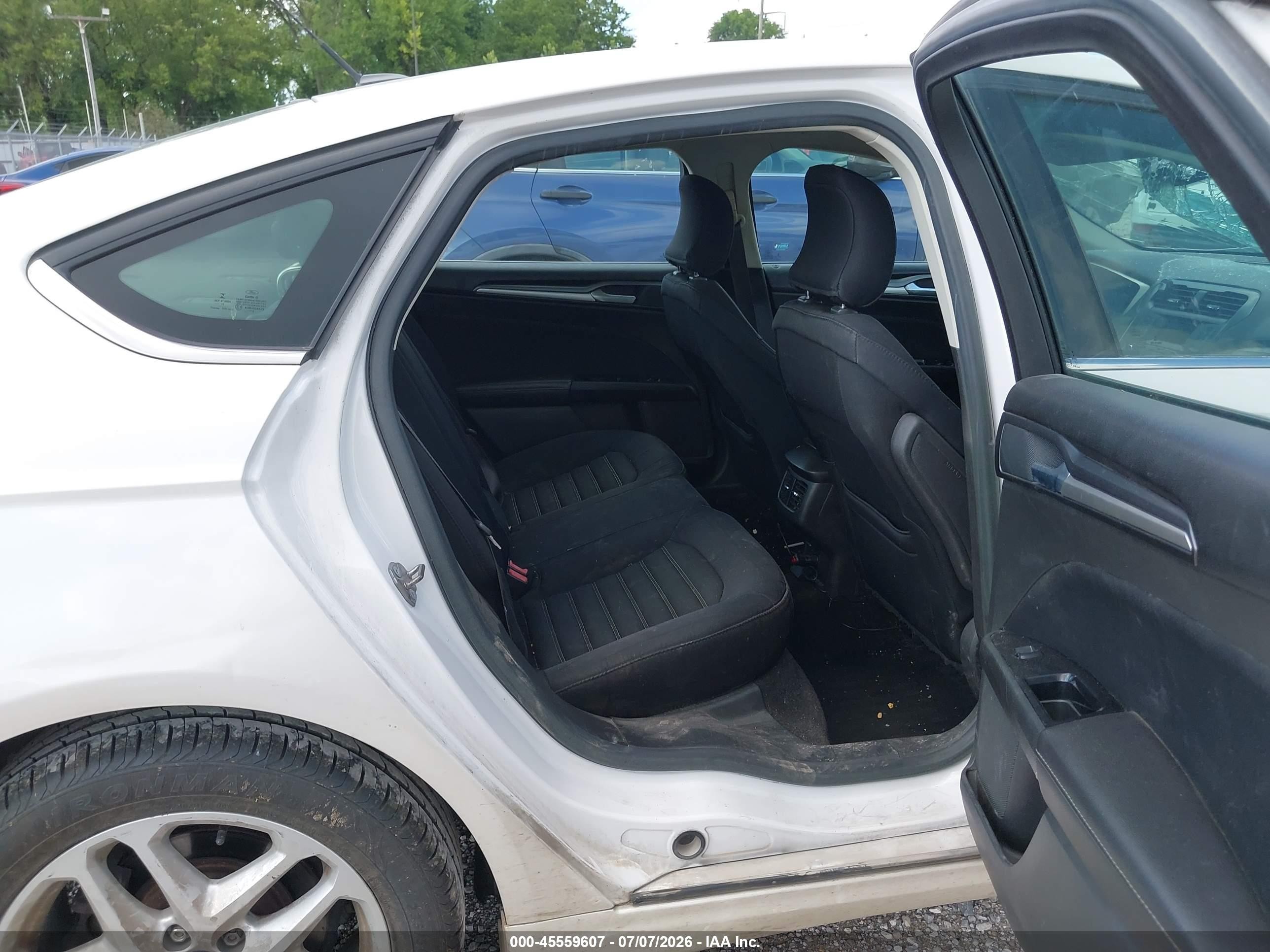 2015 Ford Fusion Se White vin: 3FA6P0H77FR293742