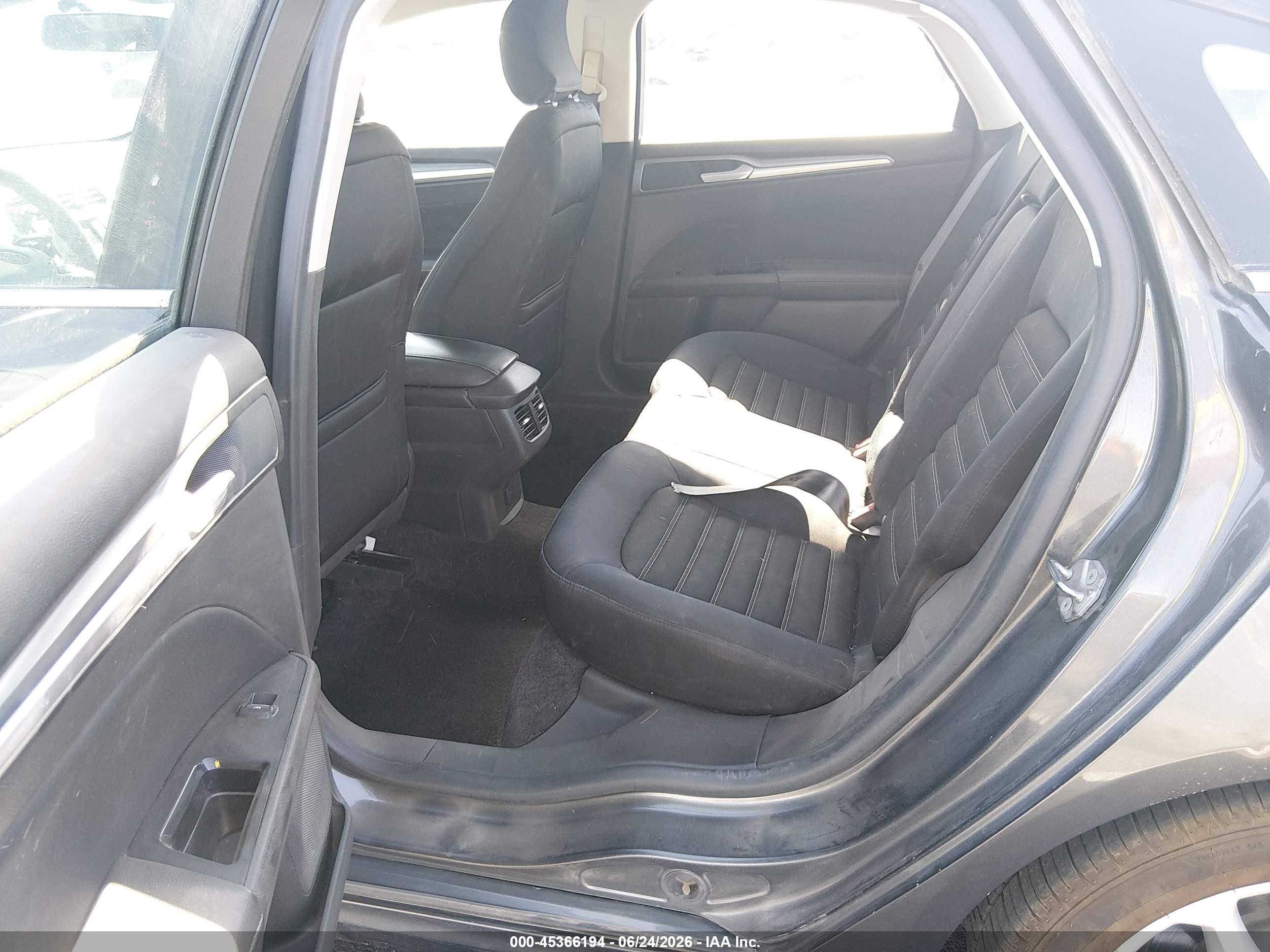 2015 Ford Fusion Se Gray vin: 3FA6P0H77FR295782