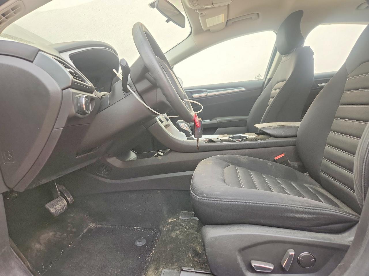 2015 Ford Fusion Se Blue vin: 3FA6P0H77FR303718