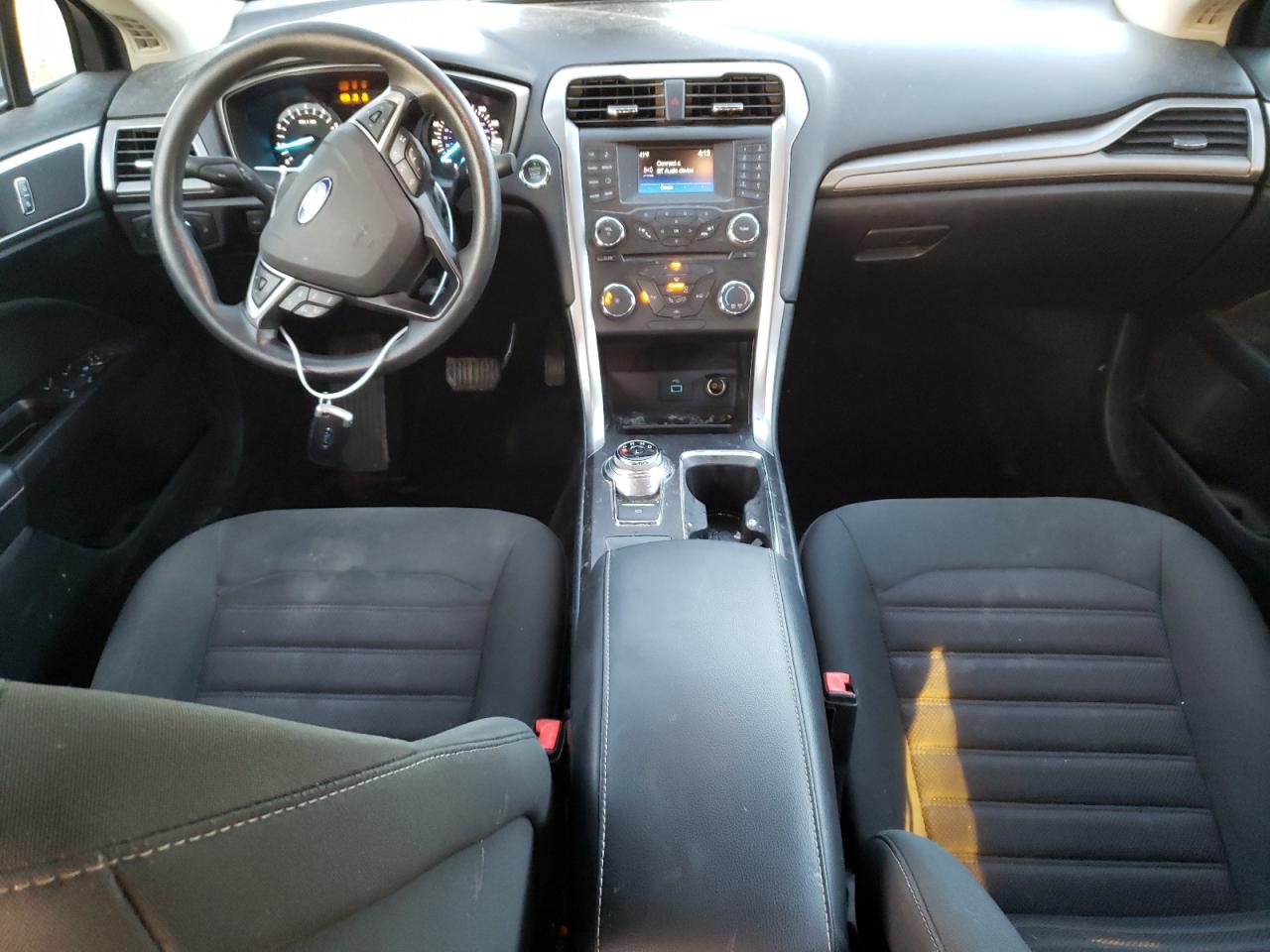 2017 Ford Fusion Se Blue vin: 3FA6P0H77HR359208