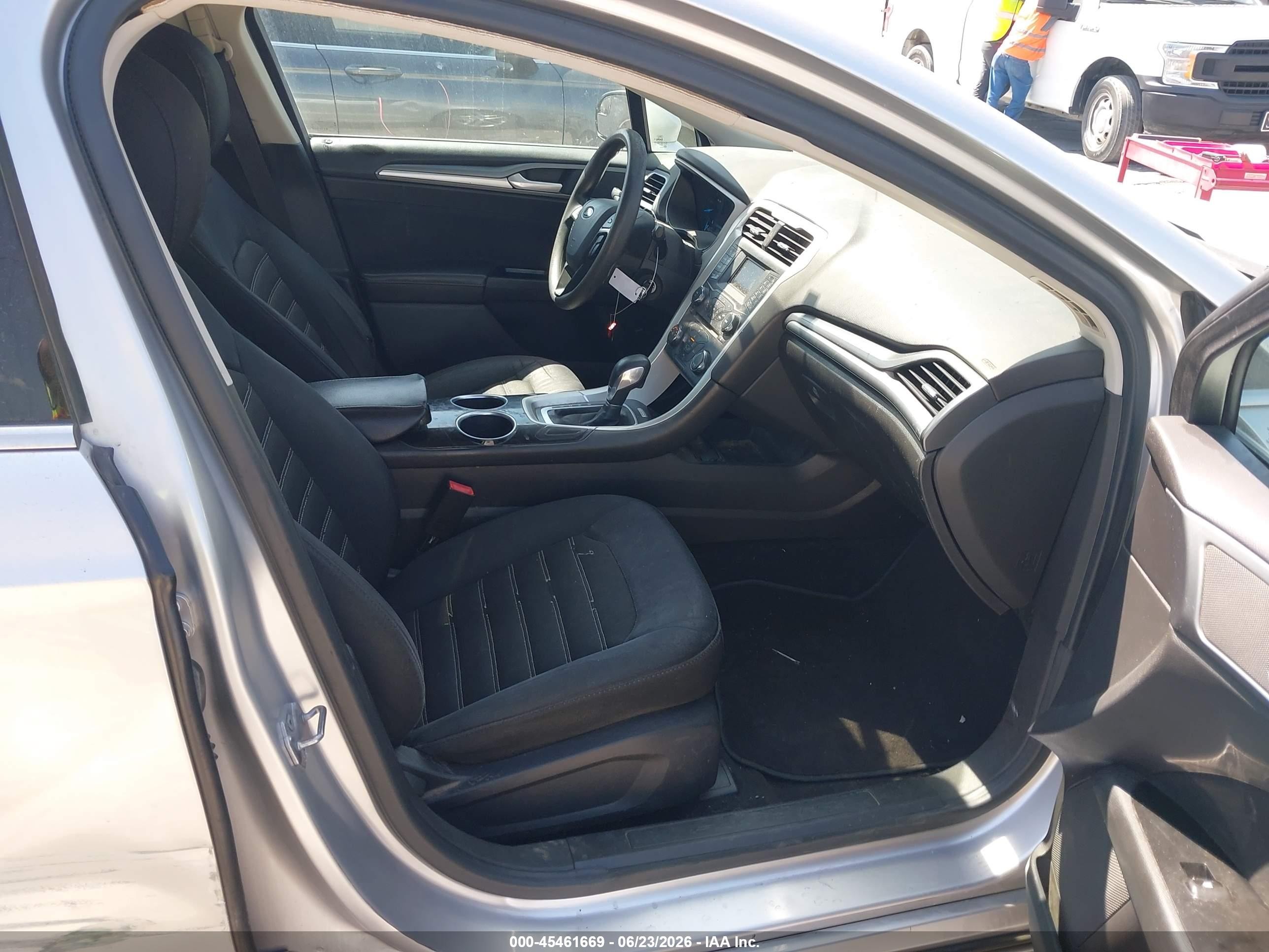 2013 Ford Fusion Se Silver vin: 3FA6P0H78DR142759