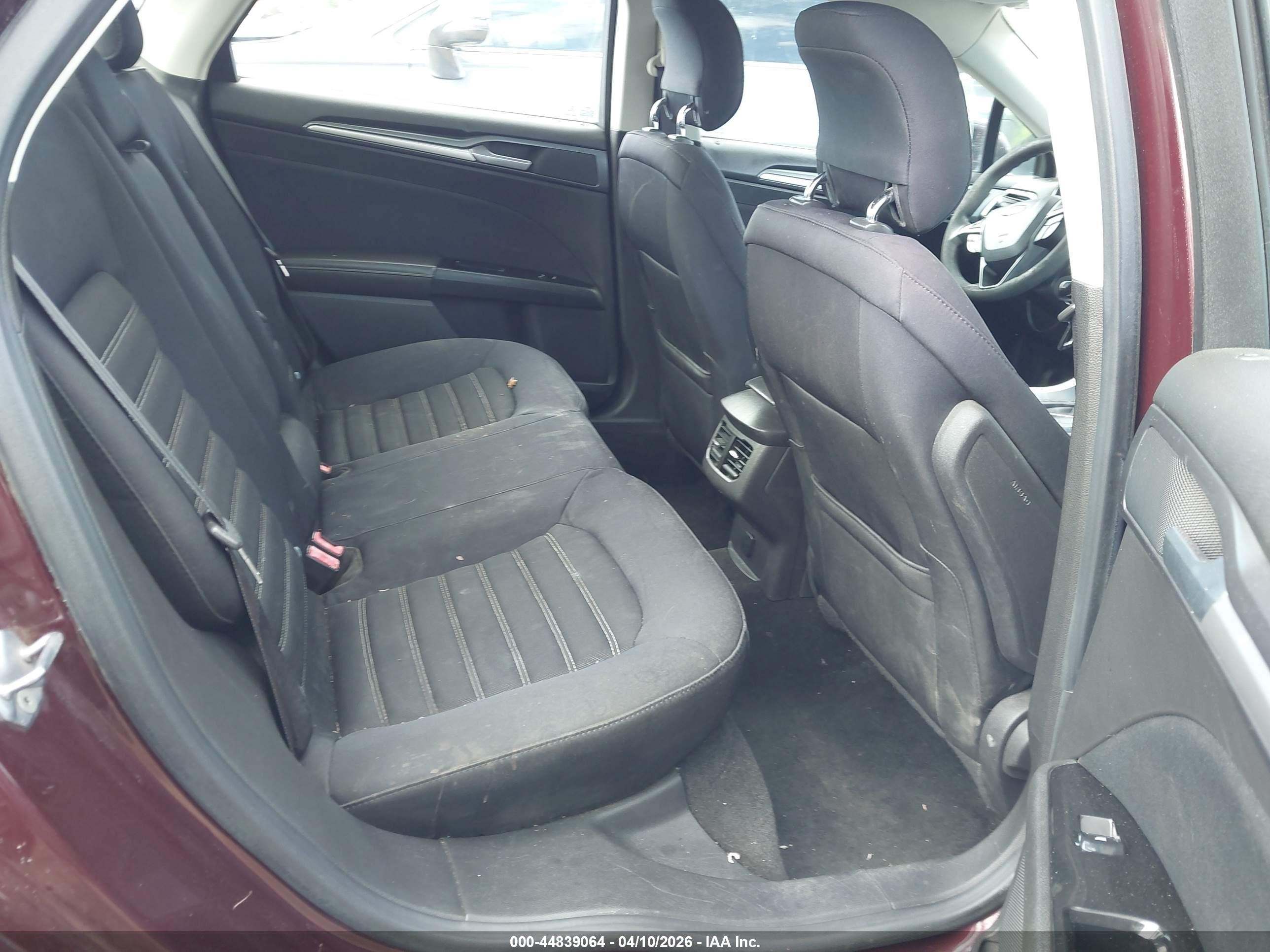 2013 Ford Fusion Se Maroon vin: 3FA6P0H78DR165605