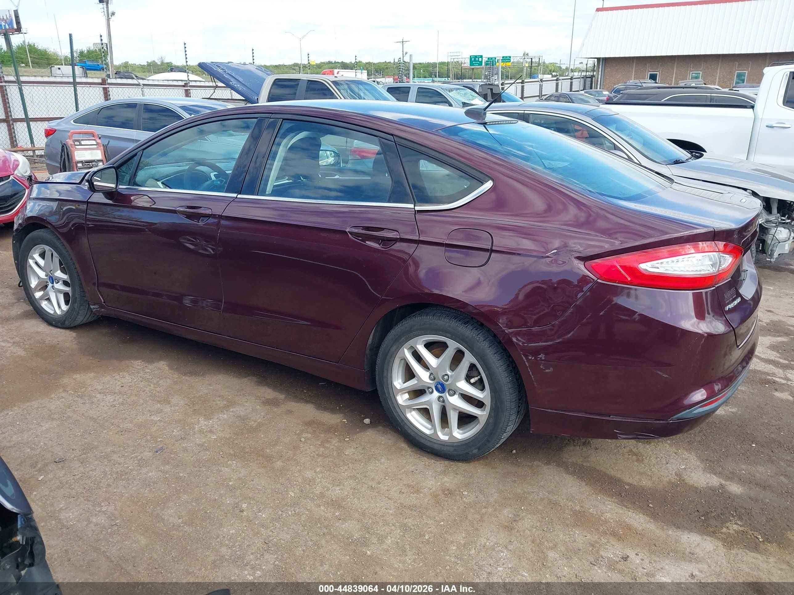 2013 Ford Fusion Se Maroon vin: 3FA6P0H78DR165605