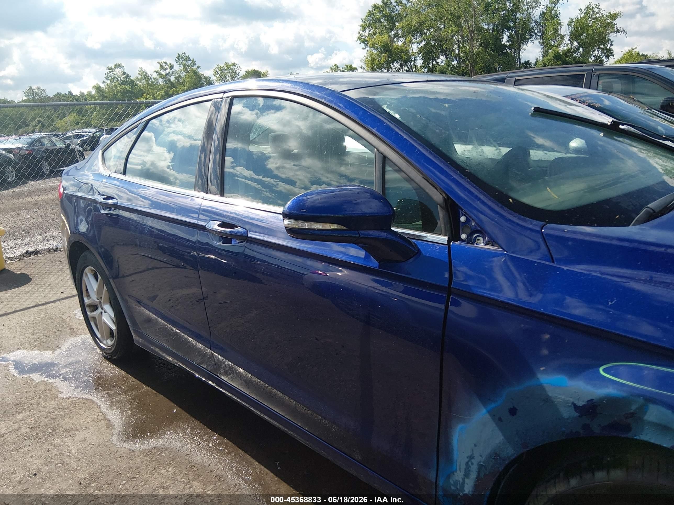 2013 Ford Fusion Se Синий vin: 3FA6P0H78DR214026