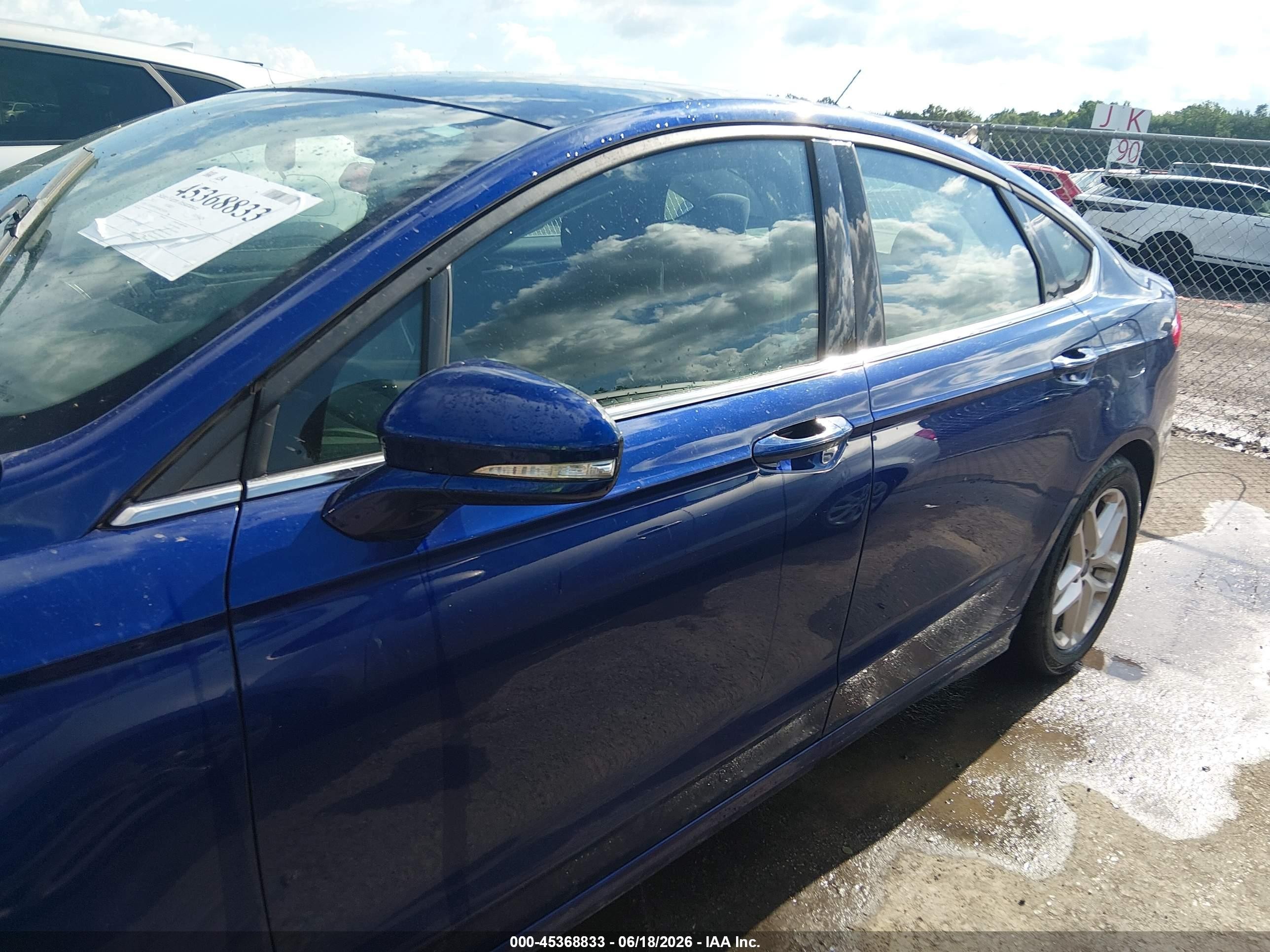 2013 Ford Fusion Se Синий vin: 3FA6P0H78DR214026