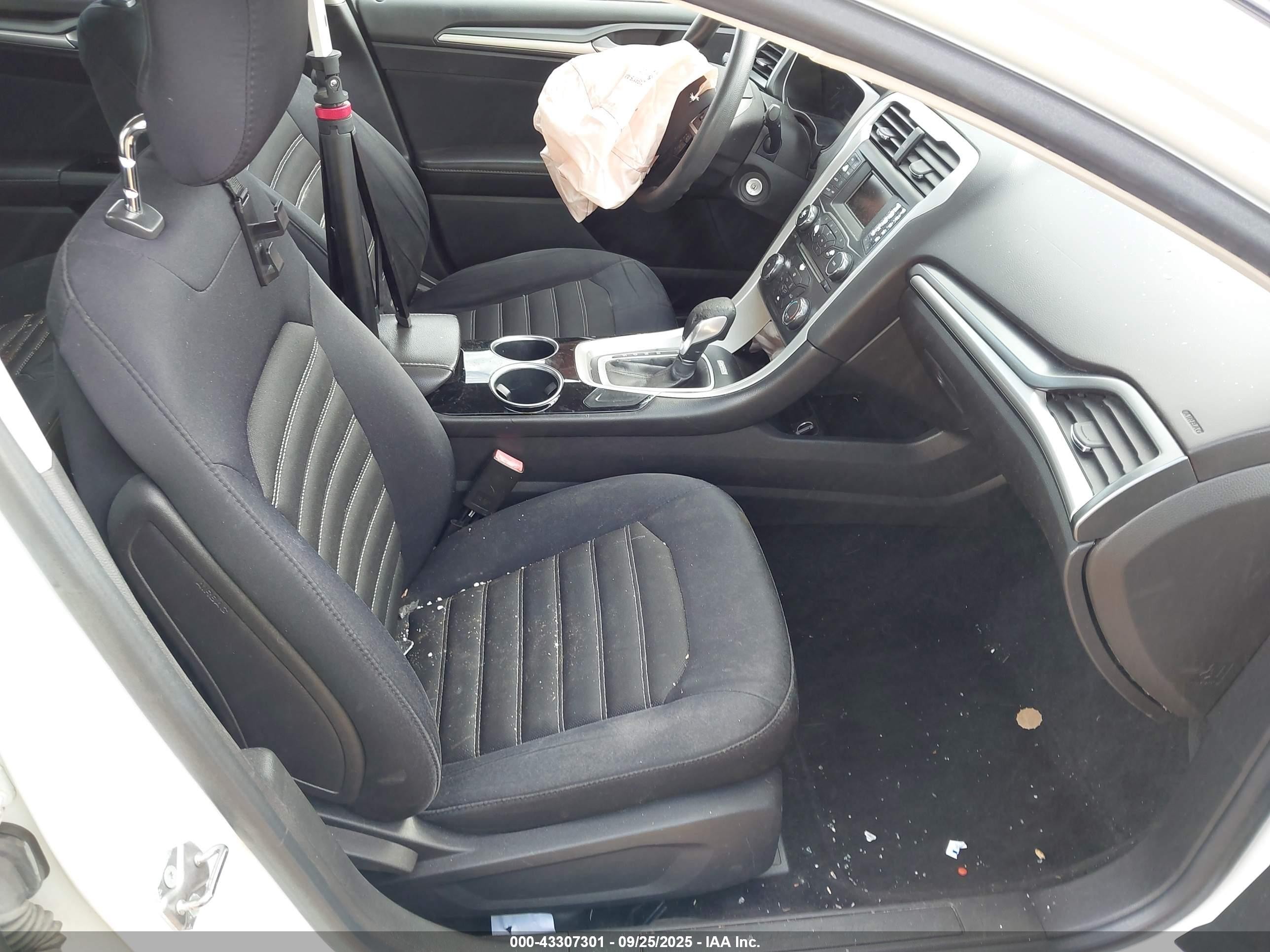 2013 Ford Fusion Se White vin: 3FA6P0H78DR275845