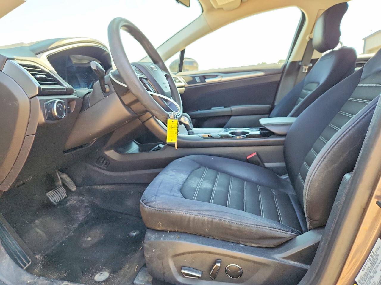 2013 Ford Fusion Se Серый vin: 3FA6P0H78DR281080