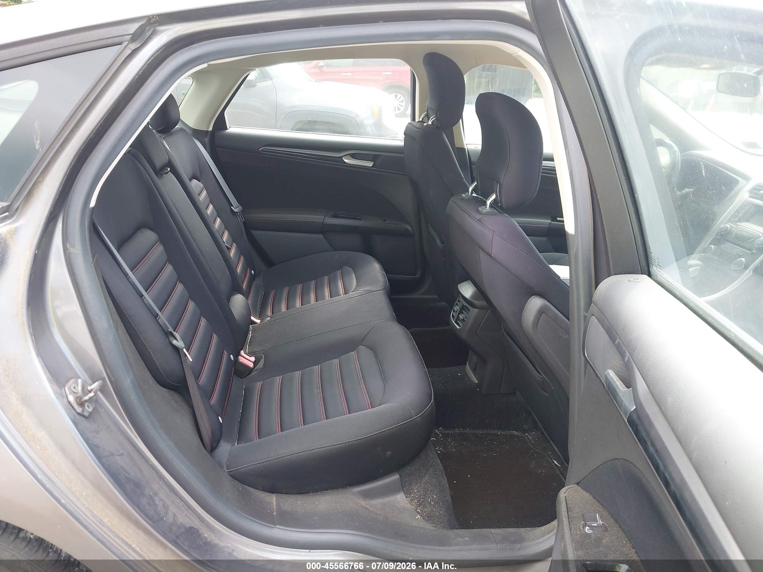 2013 Ford Fusion Se Gray vin: 3FA6P0H78DR368705
