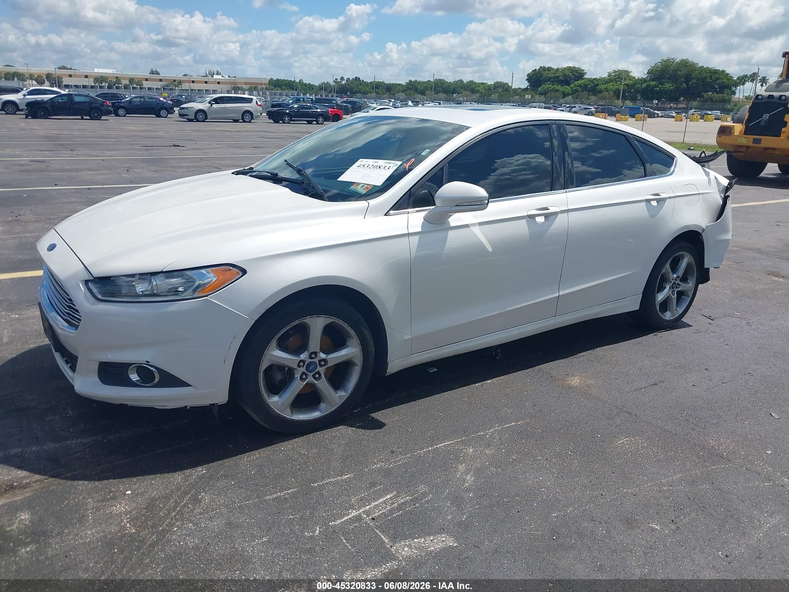 2013 Ford Fusion Se White vin: 3FA6P0H78DR381888
