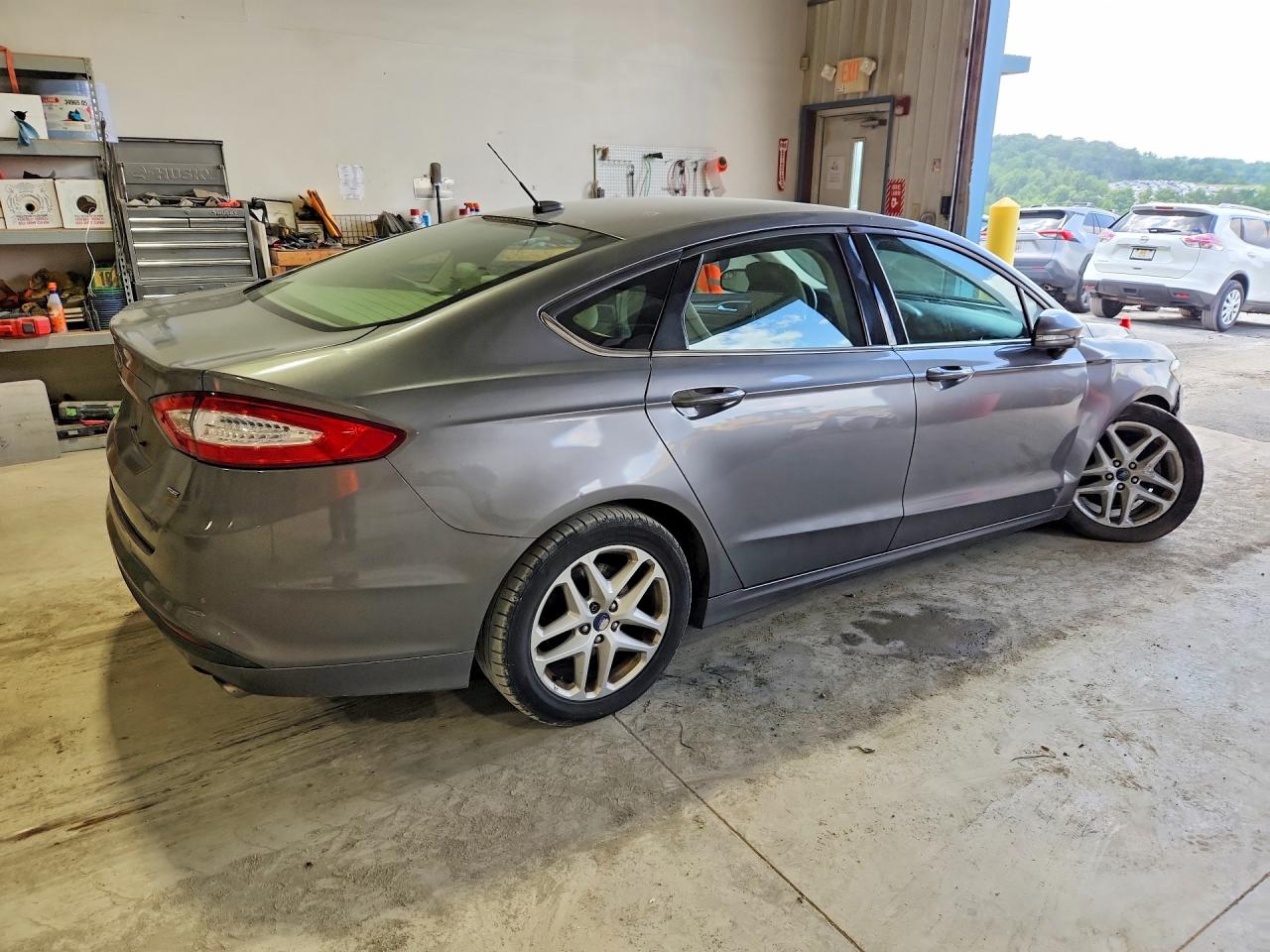 2014 Ford Fusion Se Gray vin: 3FA6P0H78ER143556