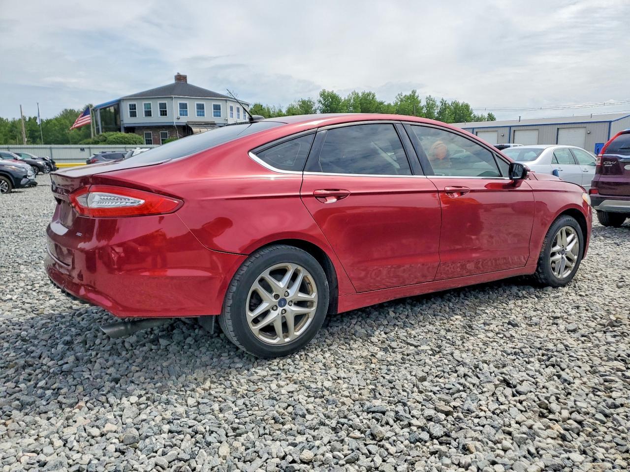 2014 Ford Fusion Se Red vin: 3FA6P0H78ER238229