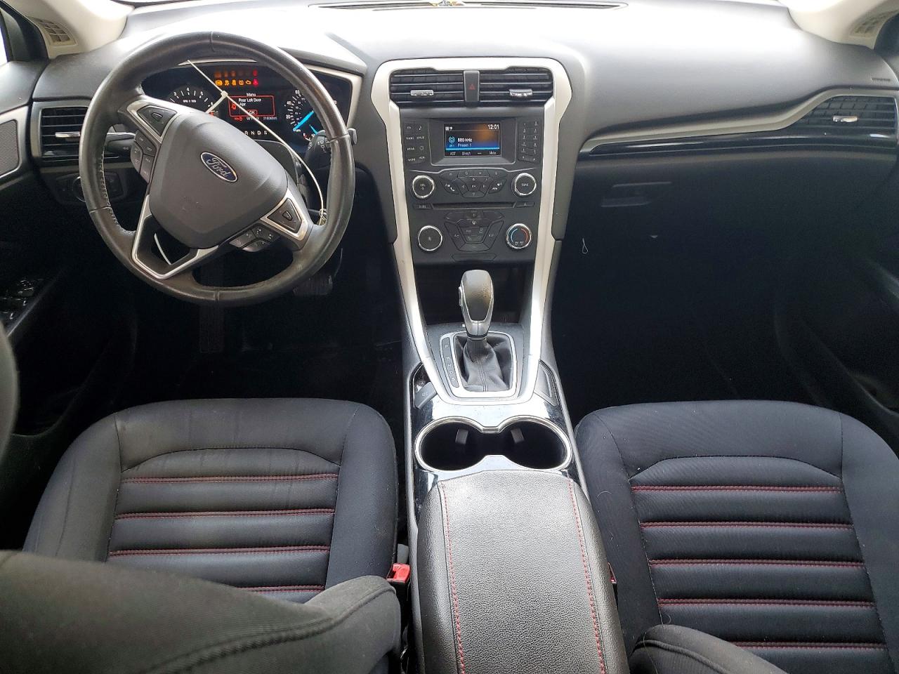 2014 Ford Fusion Se Черный vin: 3FA6P0H78ER372545