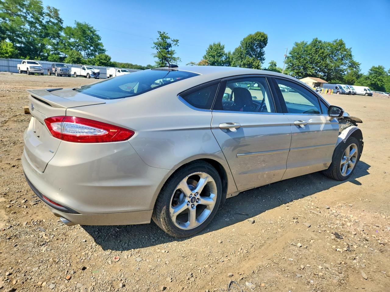 2015 Ford Fusion Se Желто-коричневый vin: 3FA6P0H78FR122353