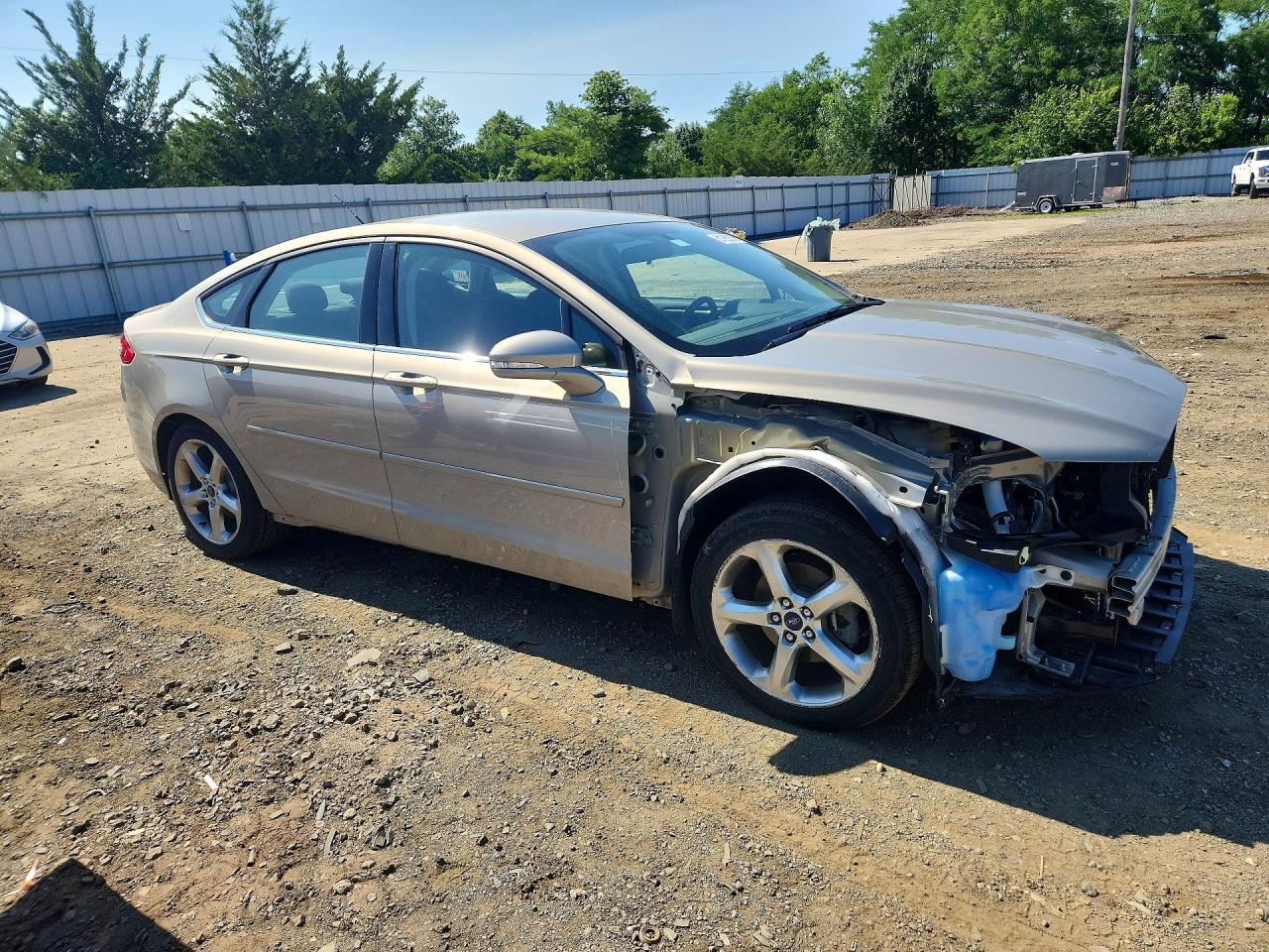 2015 Ford Fusion Se Желто-коричневый vin: 3FA6P0H78FR122353