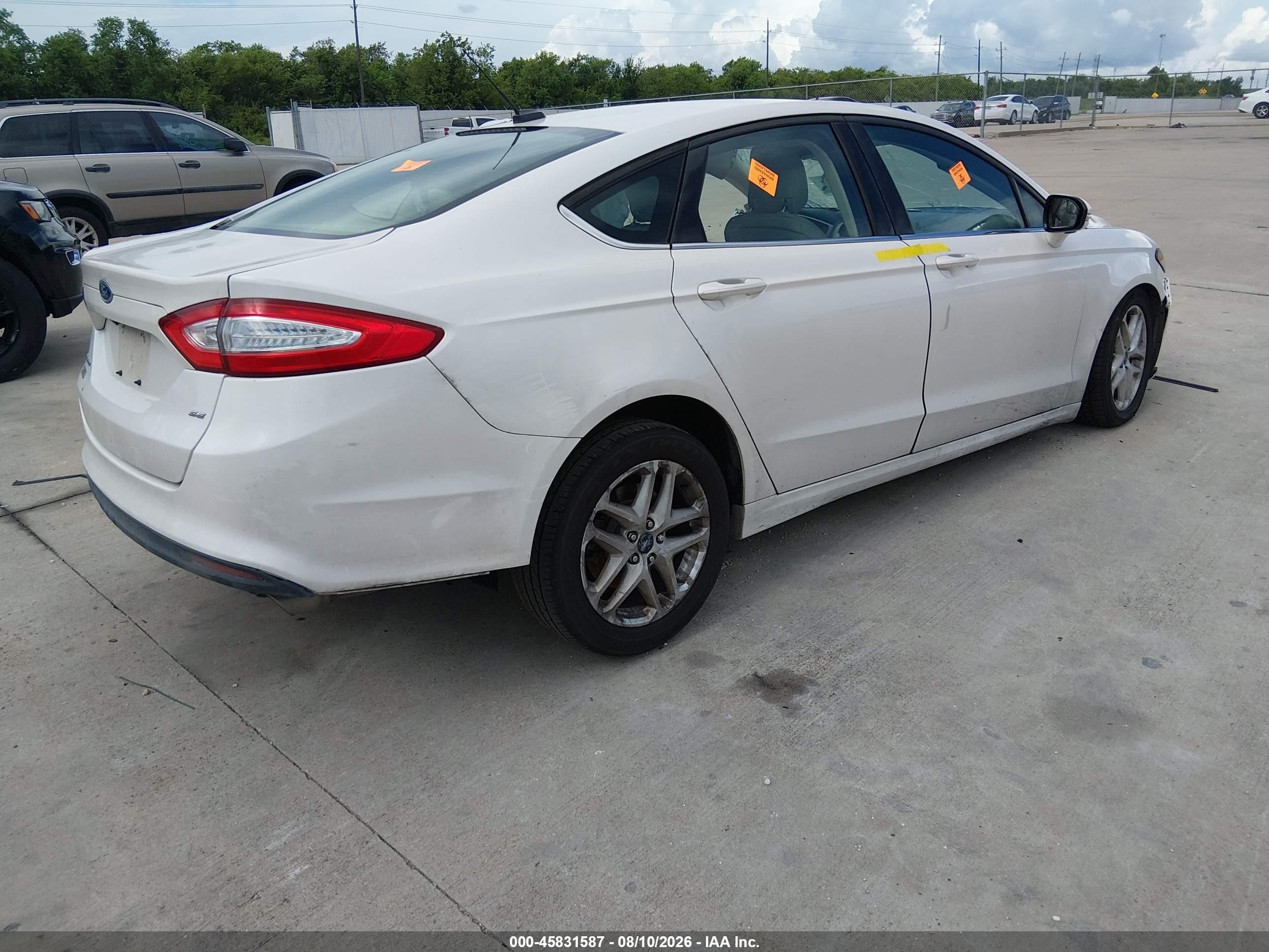 2015 Ford Fusion Se Белый vin: 3FA6P0H78FR157071