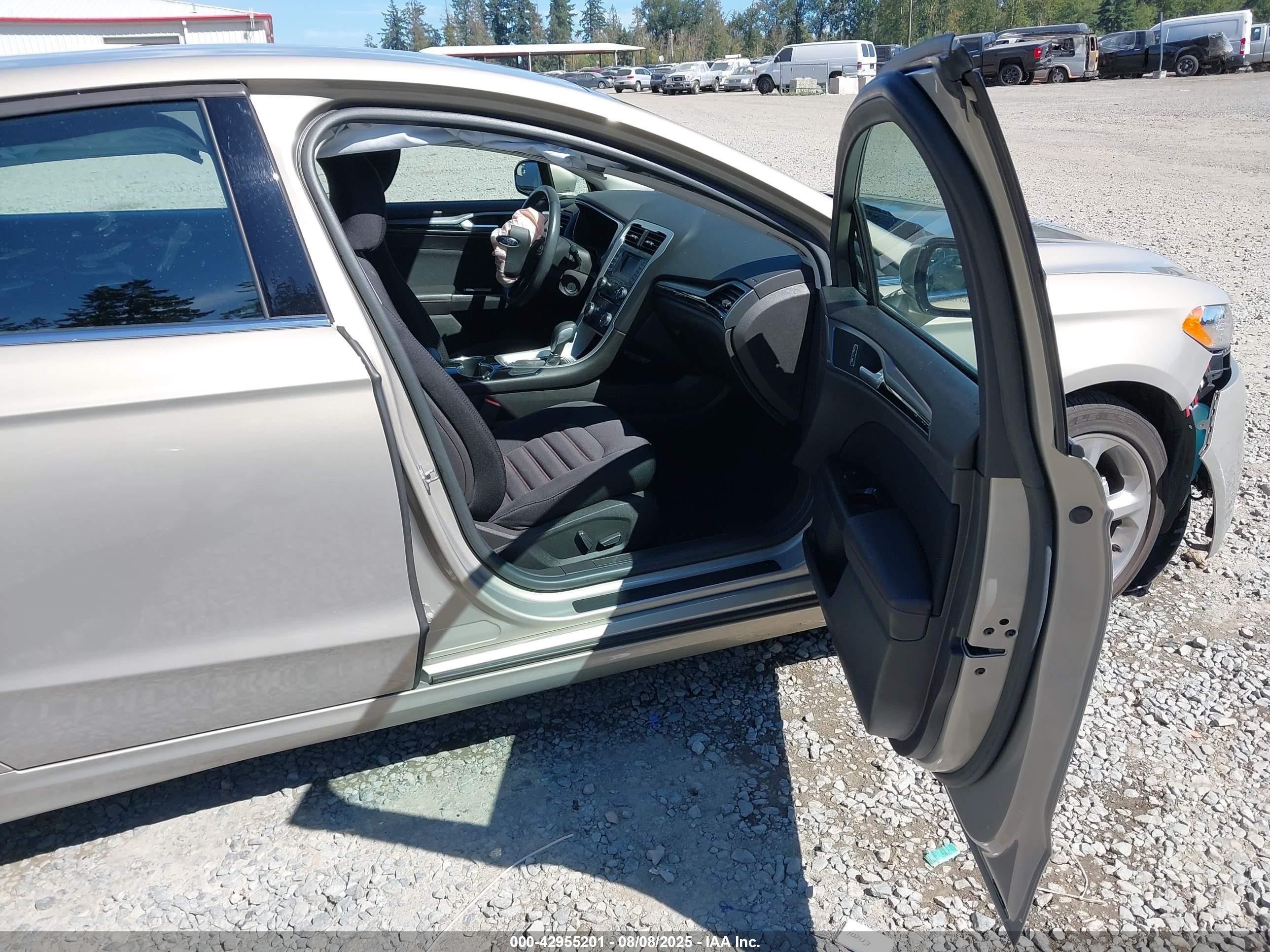 2015 Ford Fusion Se Tan vin: 3FA6P0H78FR196100
