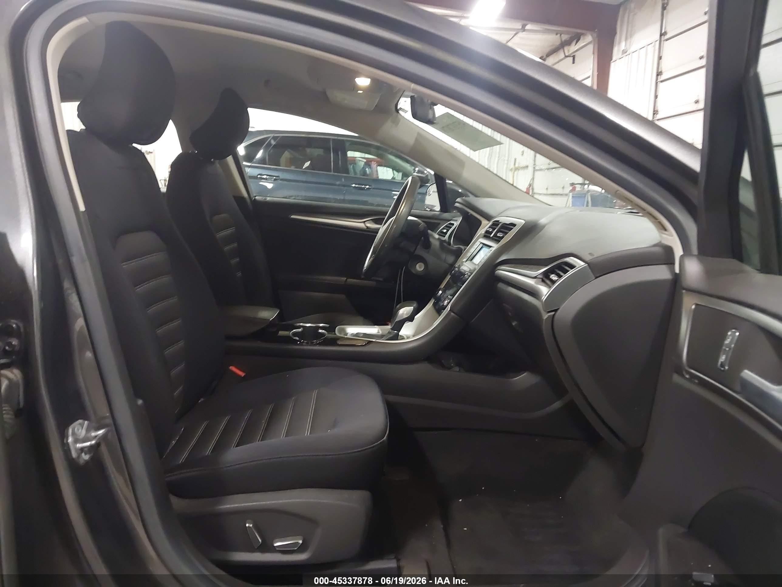2015 Ford Fusion Se Gray vin: 3FA6P0H78FR221030