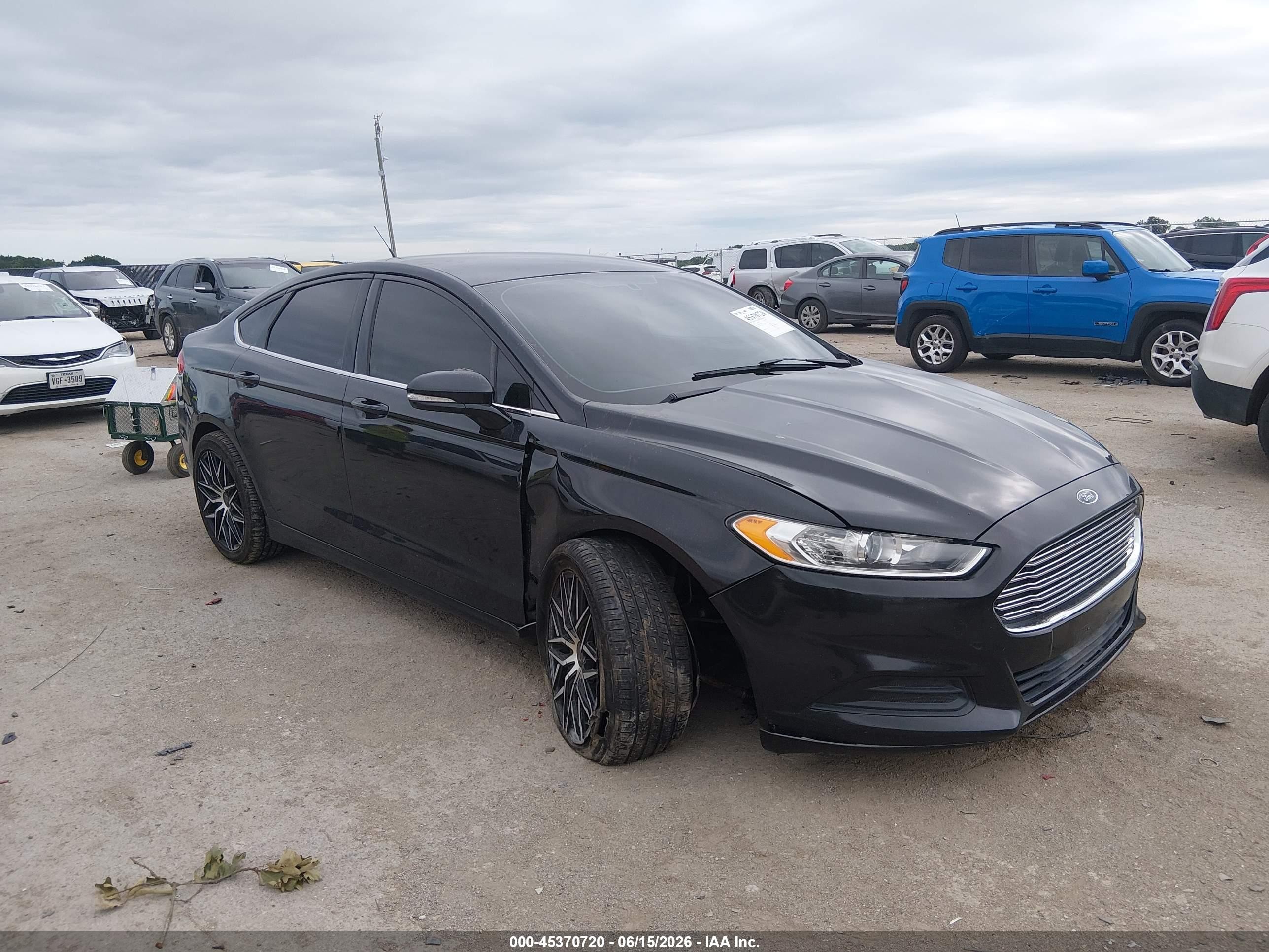 2015 Ford Fusion Se Черный vin: 3FA6P0H78FR239267