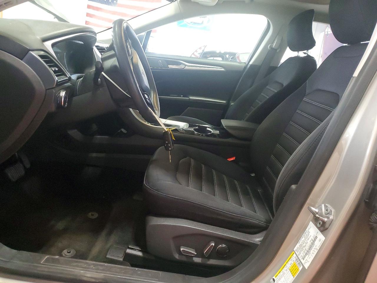 2015 Ford Fusion Se Кремовый vin: 3FA6P0H78FR290297