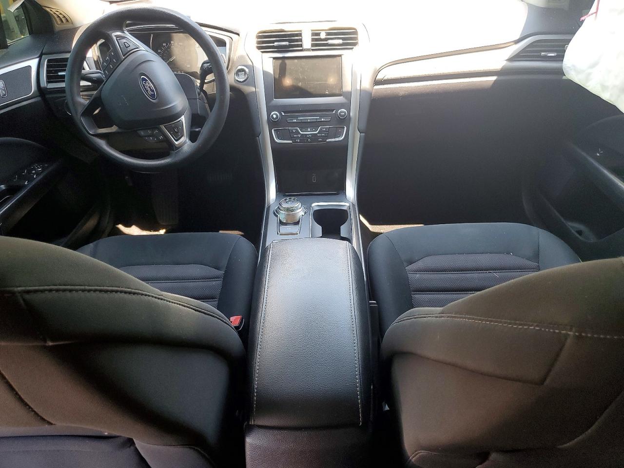 2017 Ford Fusion Se Black vin: 3FA6P0H78HR226022