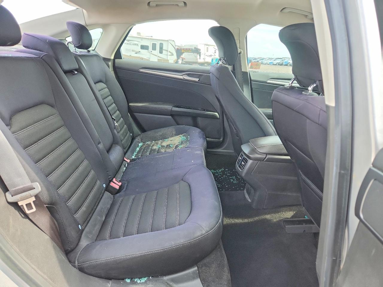 2013 Ford Fusion Se Silver vin: 3FA6P0H79DR169646