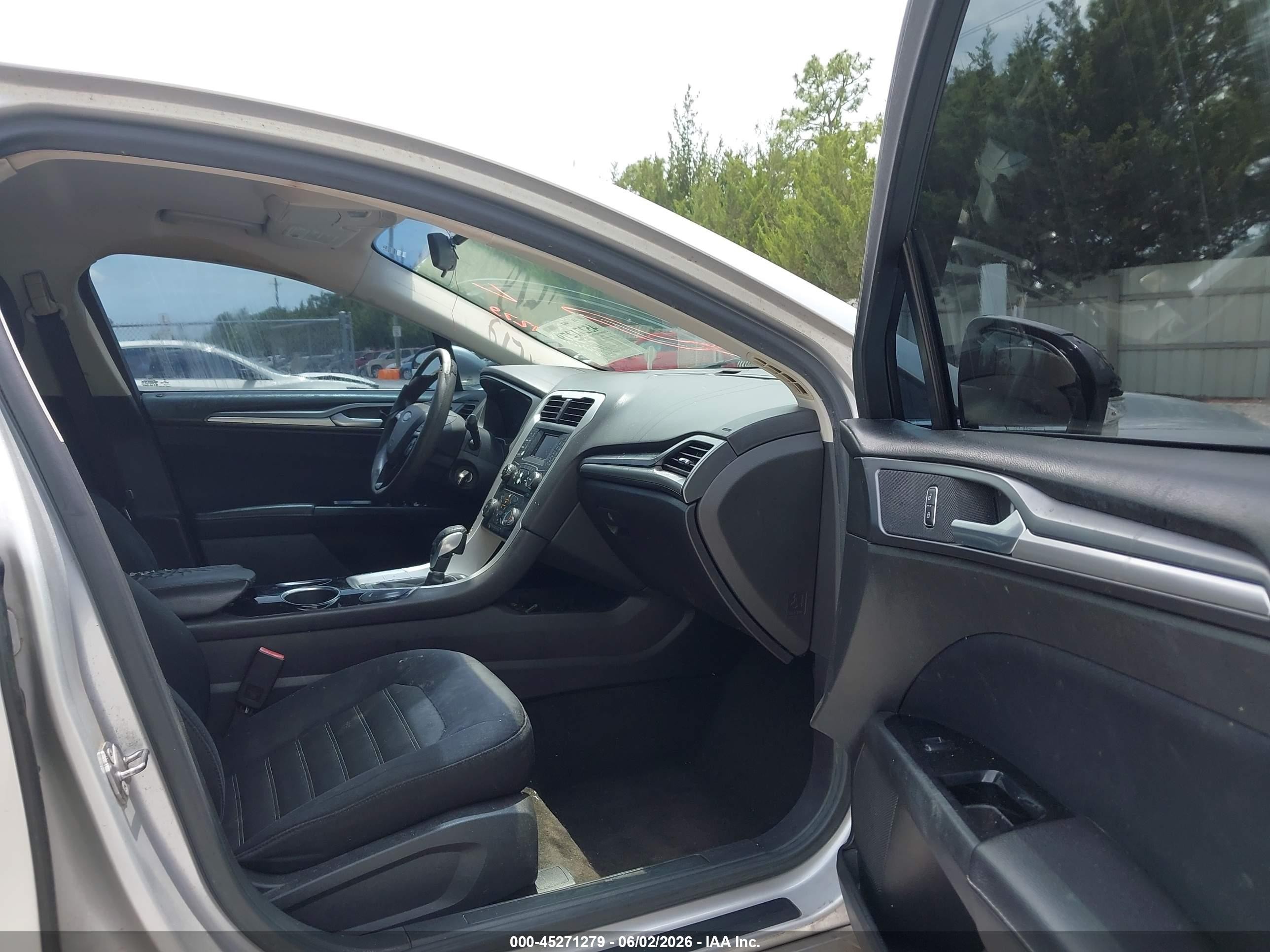 2013 Ford Fusion Se Silver vin: 3FA6P0H79DR256589