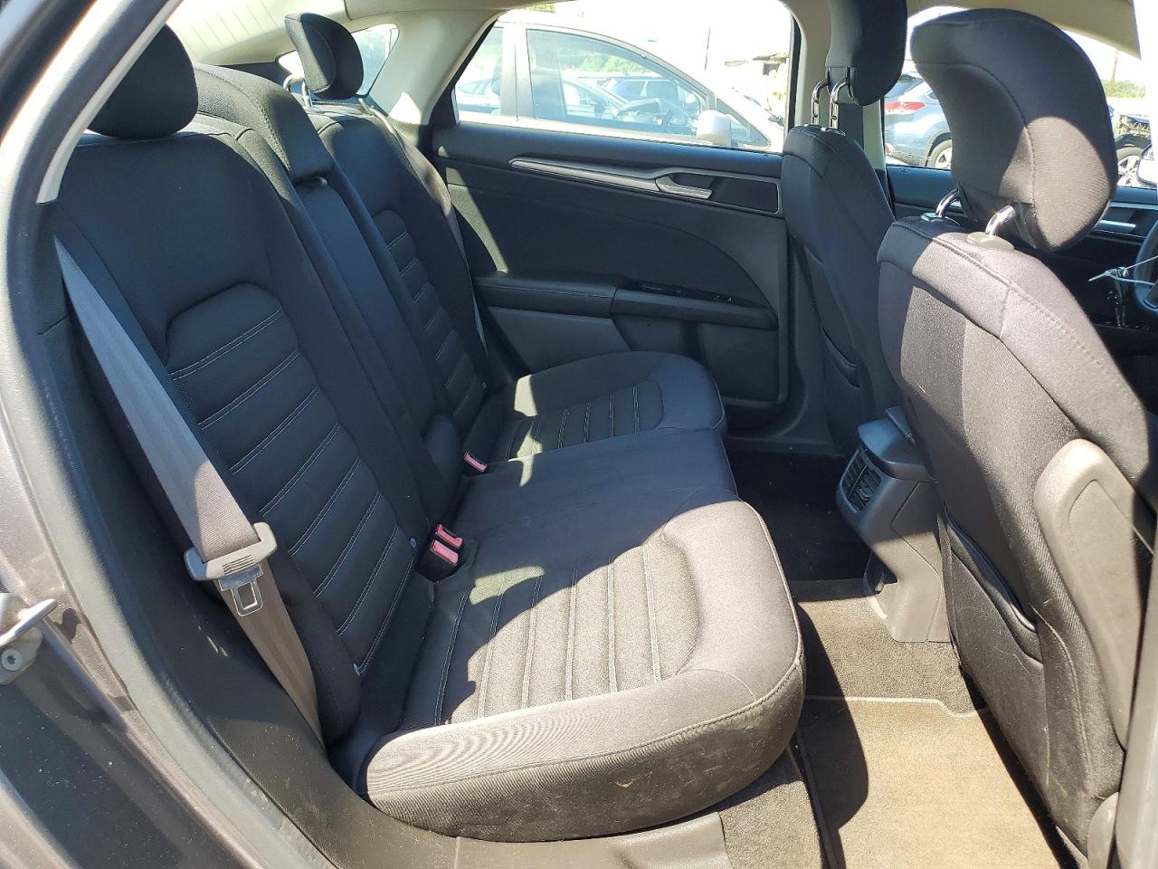 2013 Ford Fusion Se Gray vin: 3FA6P0H79DR301613