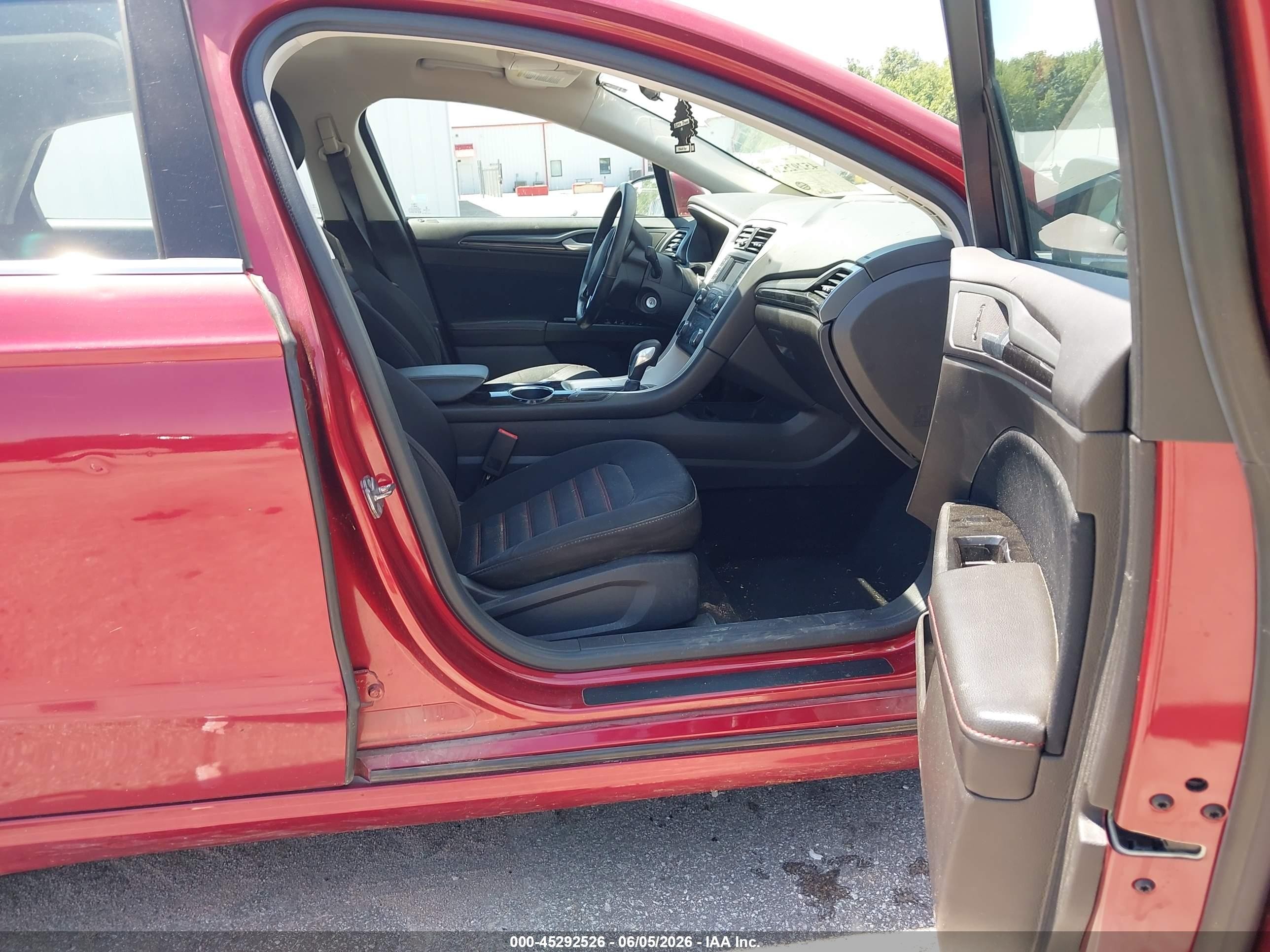 2013 Ford Fusion Se Red vin: 3FA6P0H79DR322199