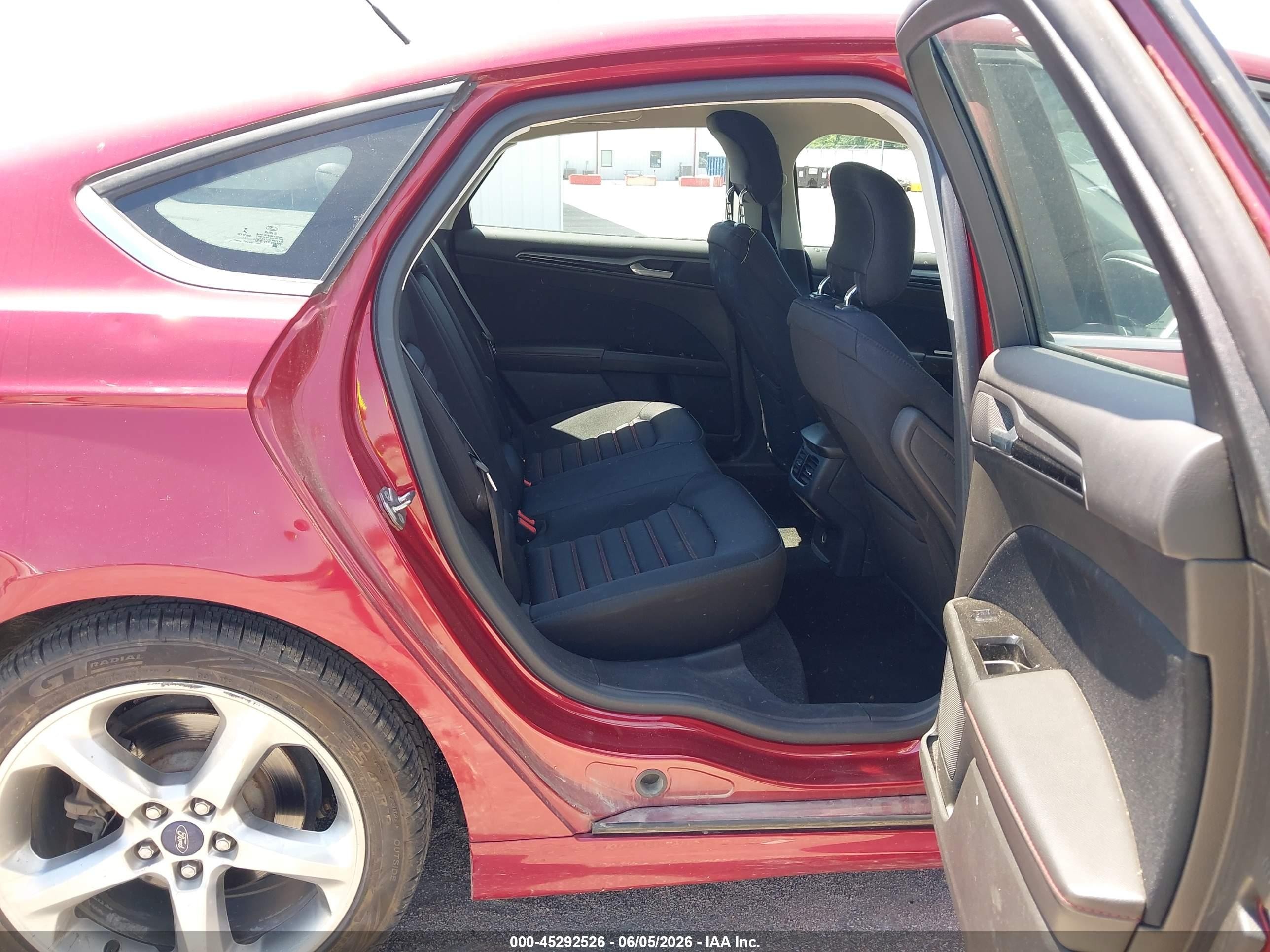 2013 Ford Fusion Se Red vin: 3FA6P0H79DR322199