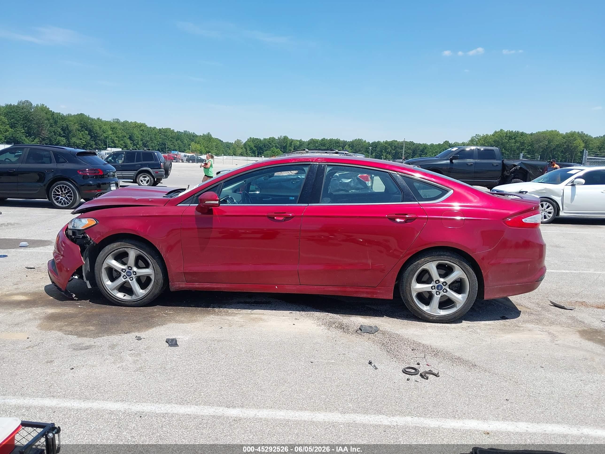 2013 Ford Fusion Se Red vin: 3FA6P0H79DR322199