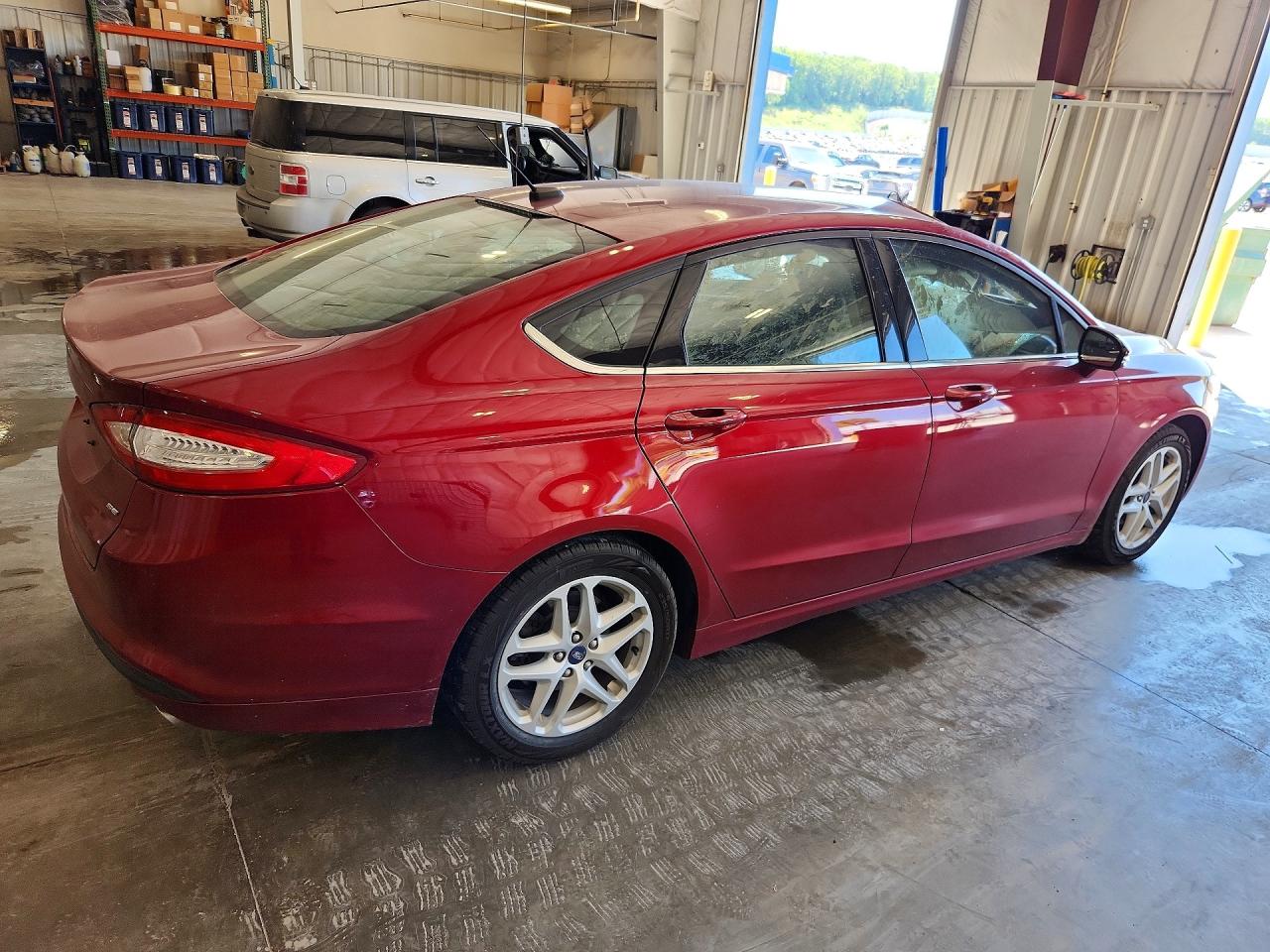 2013 Ford Fusion Se Red vin: 3FA6P0H79DR369751