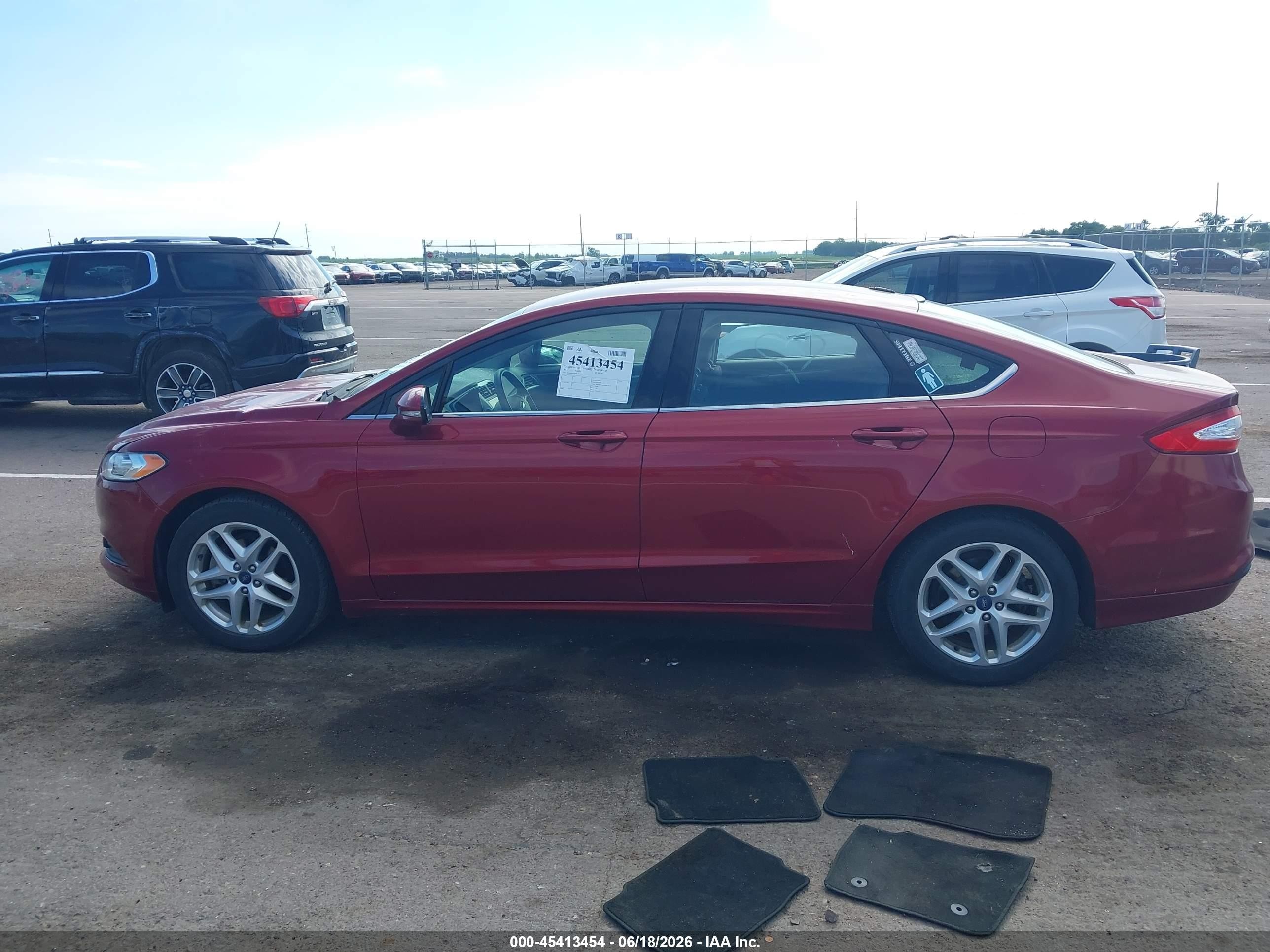 2013 Ford Fusion Se Red vin: 3FA6P0H79DR379292