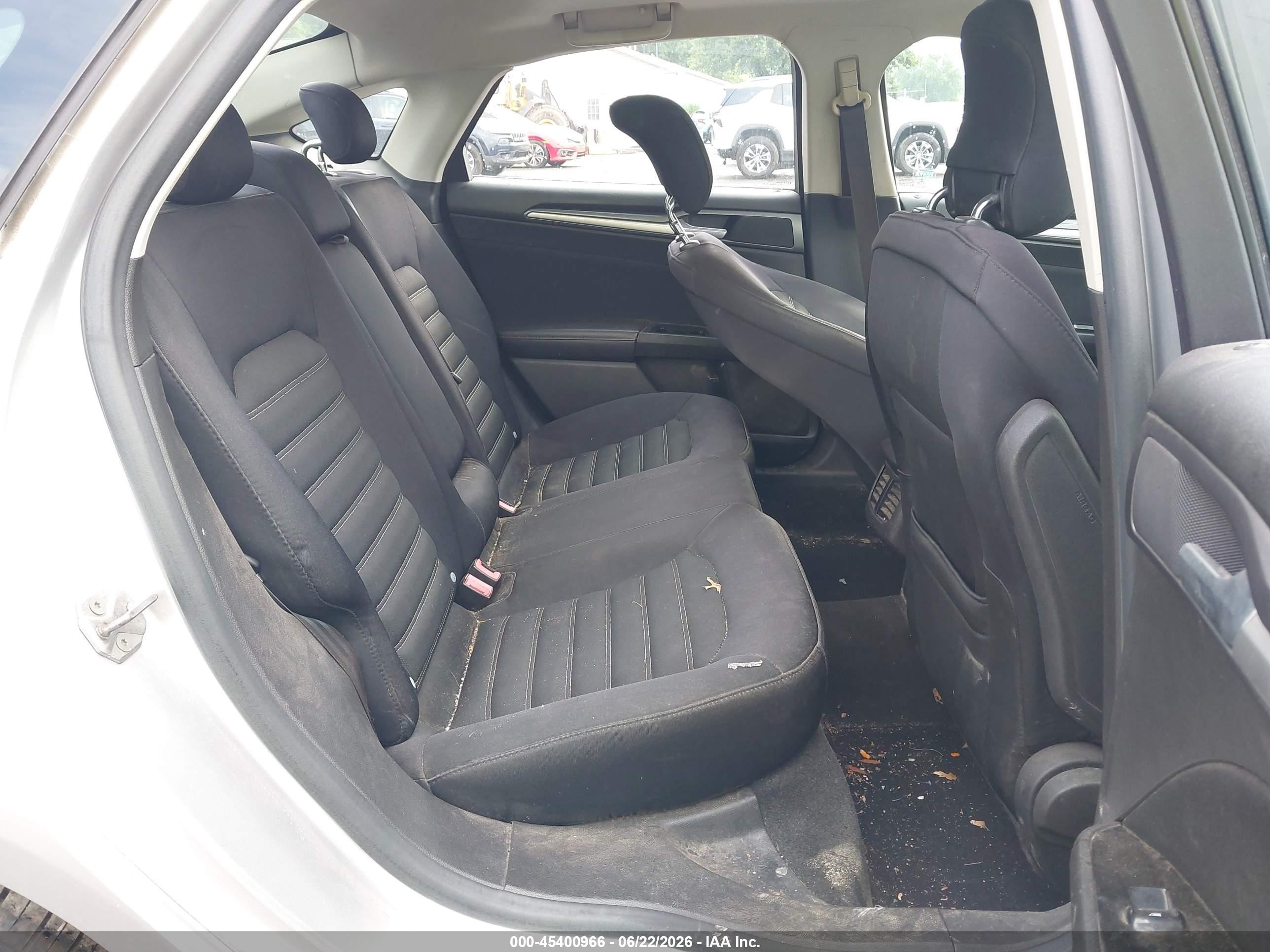2014 Ford Fusion Se Silver vin: 3FA6P0H79ER127267