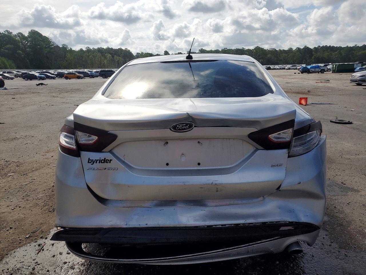 2014 Ford Fusion Se Silver vin: 3FA6P0H79ER165128