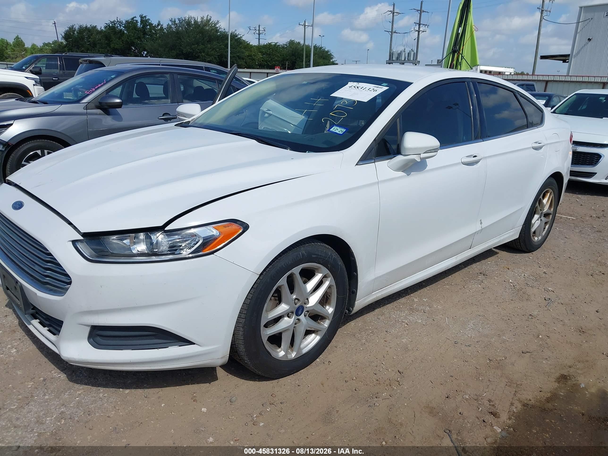 2014 Ford Fusion Se Белый vin: 3FA6P0H79ER207300