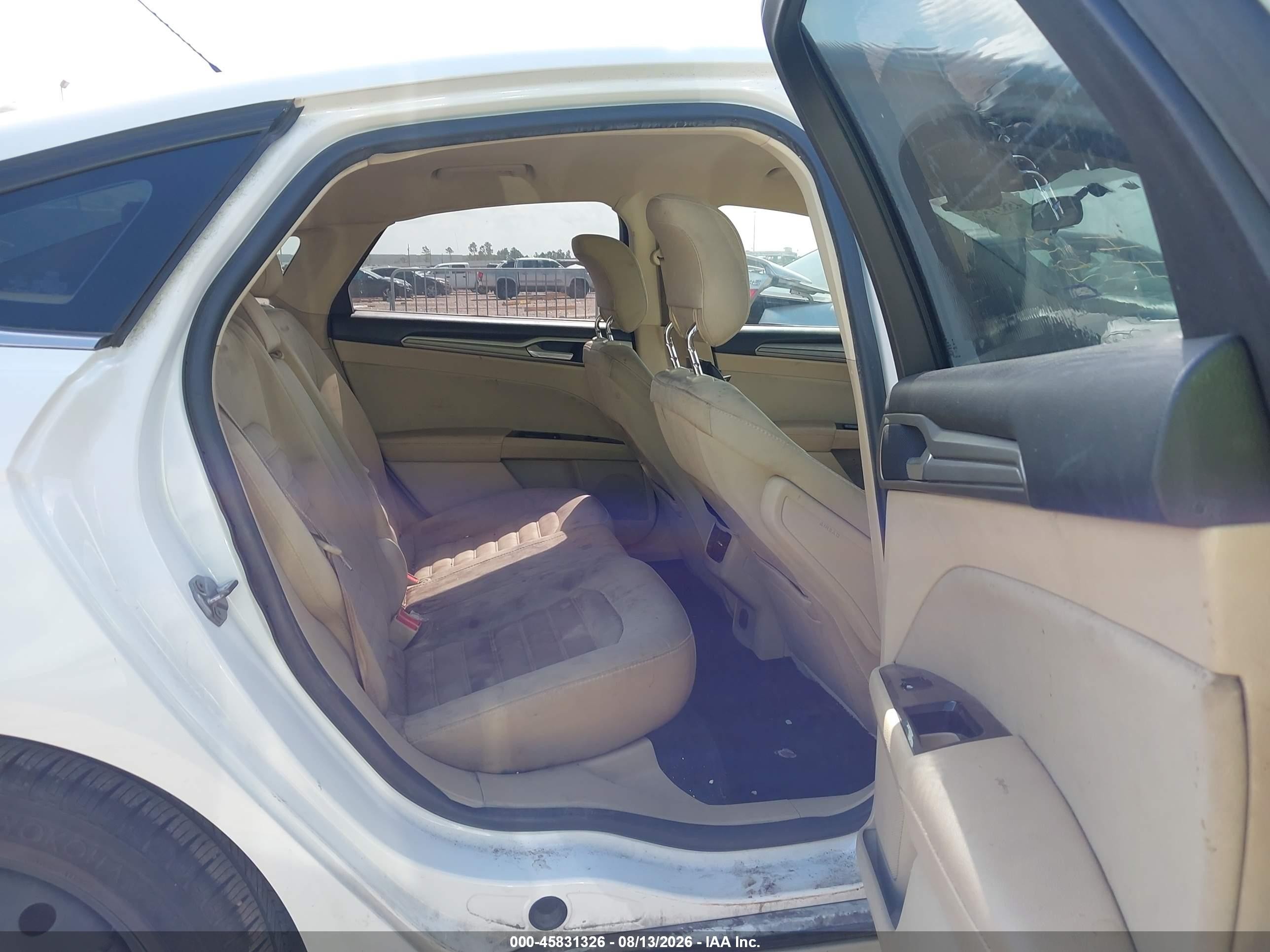 2014 Ford Fusion Se Белый vin: 3FA6P0H79ER207300