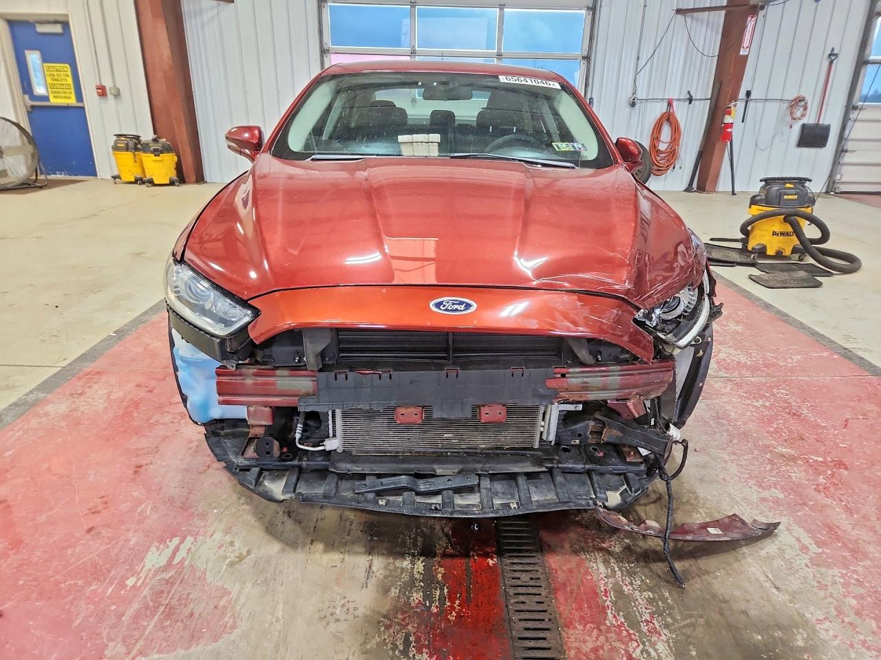 2014 Ford Fusion Se Бордовый vin: 3FA6P0H79ER250745